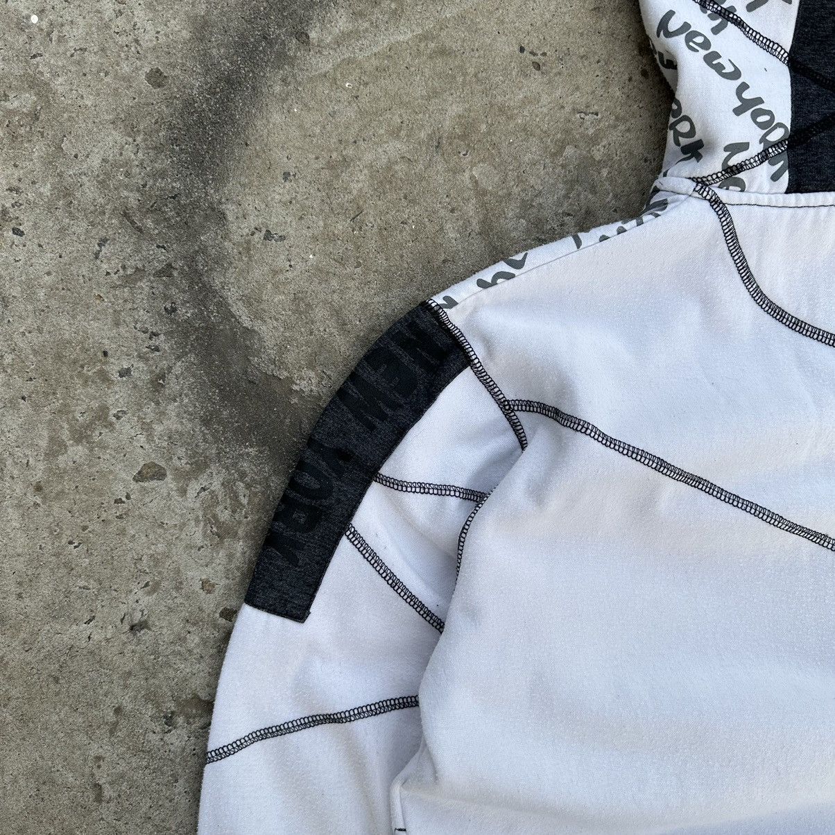 Issey Miyake Vintage New York Zip Hoodie Big Logo Y2K Style USA 00s Size US M / EU 48-50 / 2 - 13 Thumbnail