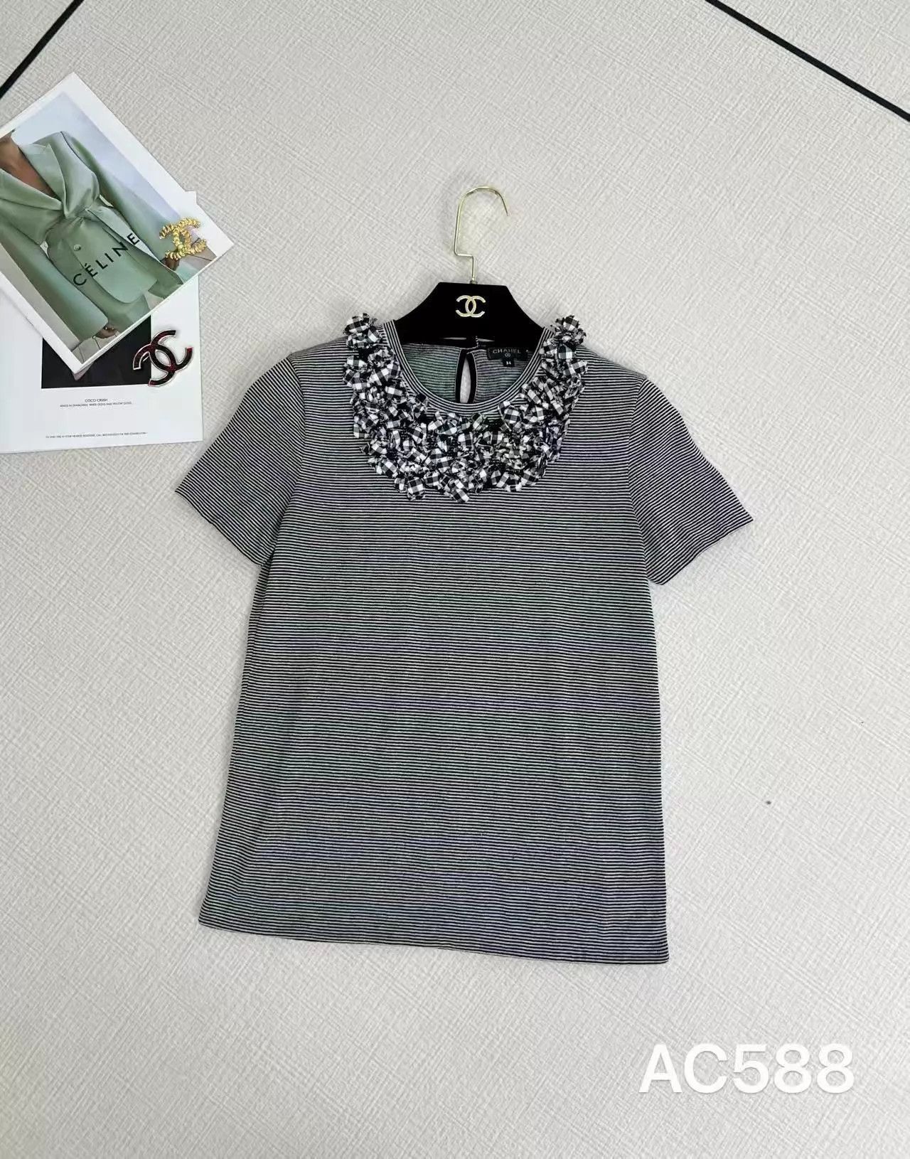 Chanel CHANEL Stripe Knit Short Sleeve Top Size 34 Size XS / US 0-2 / IT 36-38 - 1 Thumbnail