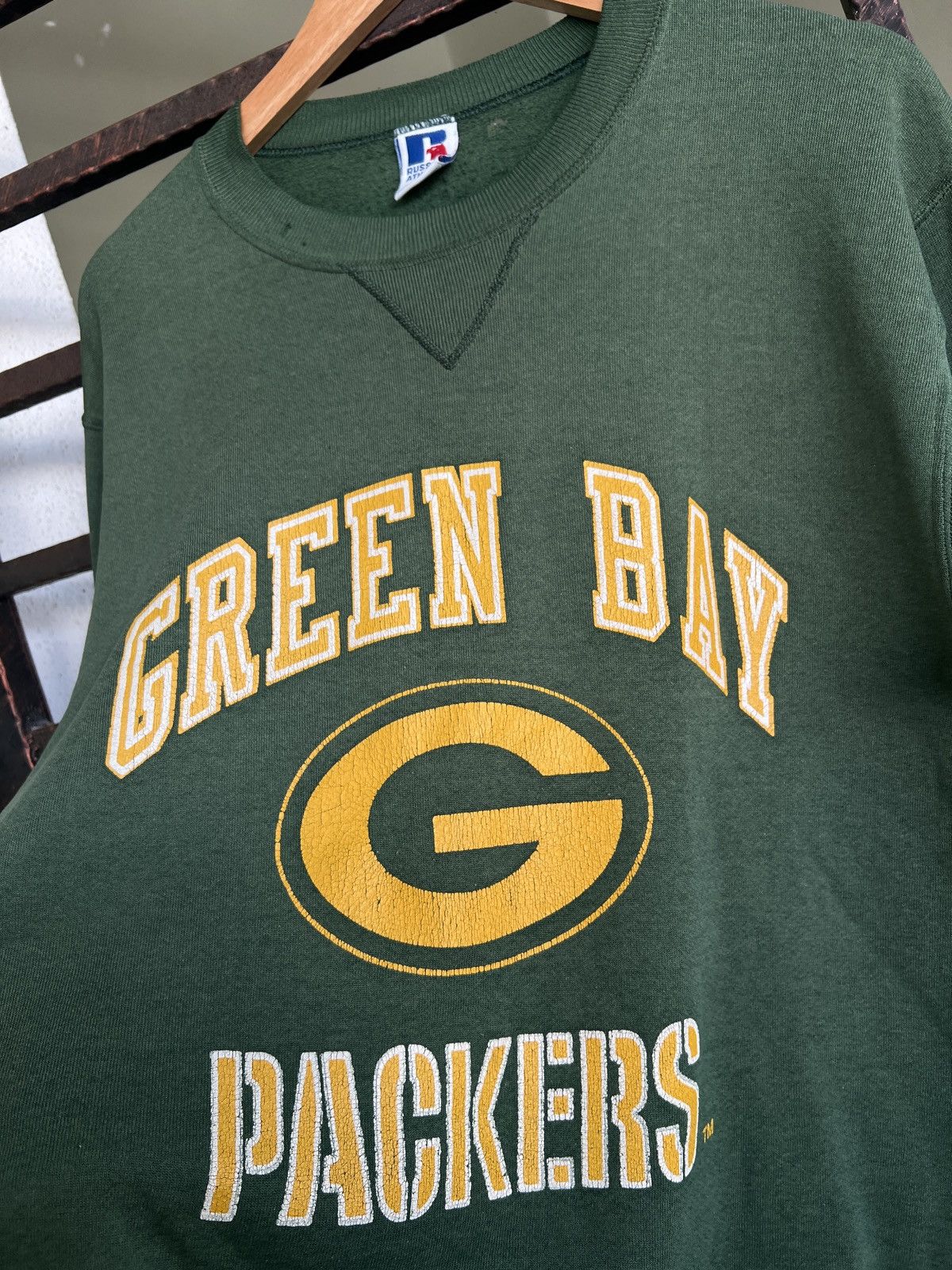 NFL vintage 90's russell athletic Green Bay Packers crewneck Size US M / EU 48-50 / 2 - 7 Thumbnail
