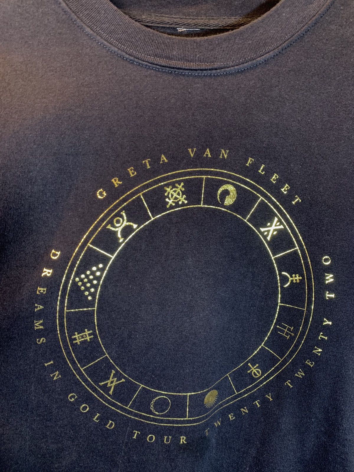 Band Tees *RARE* Greta Van Fleet Dreams In Gold Tour 2022 Sweatshirt Size US XL / EU 56 / 4 - 5 Thumbnail