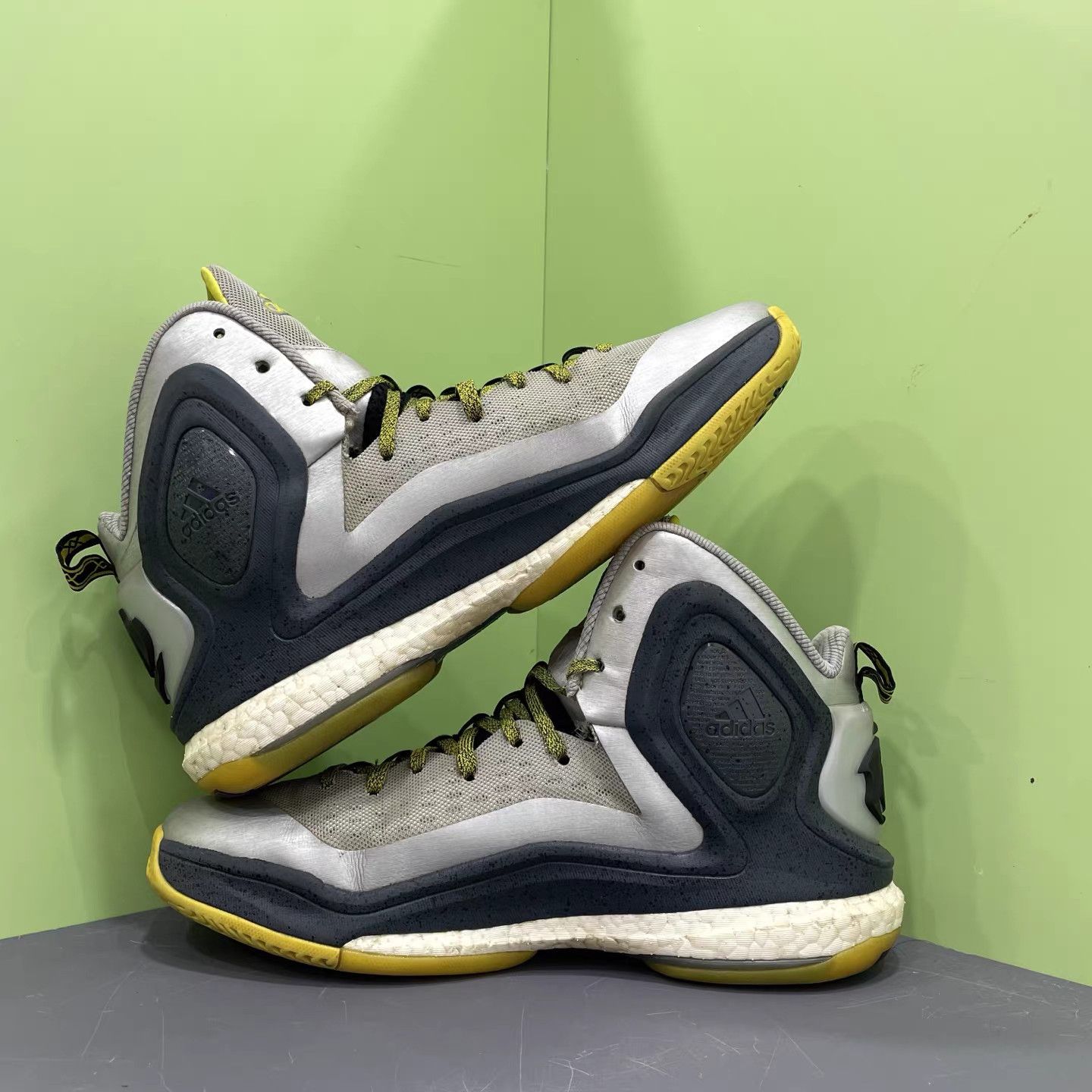 Nike adidas D Rose 5 Black/Silver Basketball Shoes K15 Size US 9.5 / EU 42-43 - 5 Thumbnail