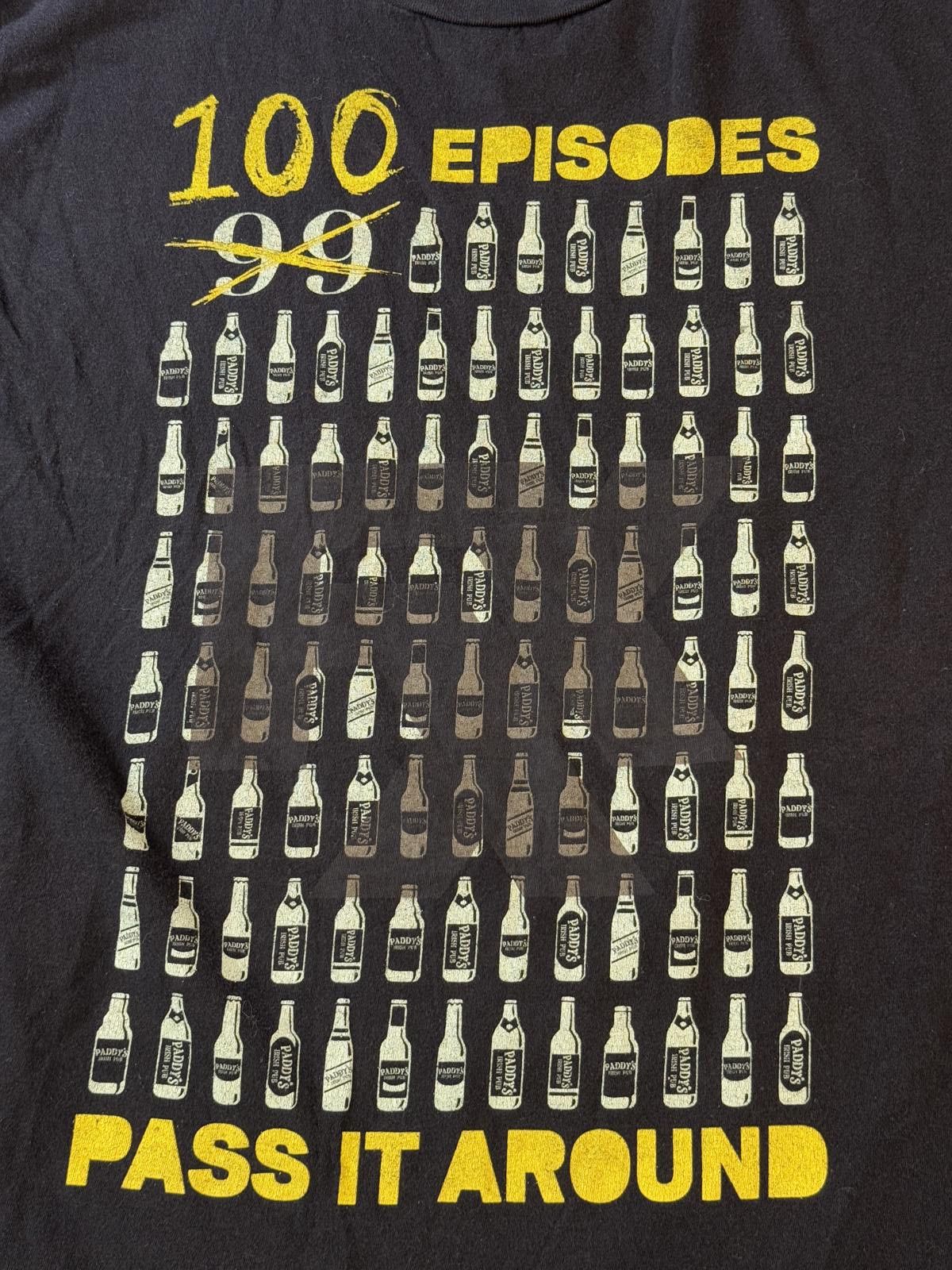 Designer It's Always Sunny in Philadelphia T-shirt 100th Episode Tee Size US L / EU 52-54 / 3 - 4 Thumbnail