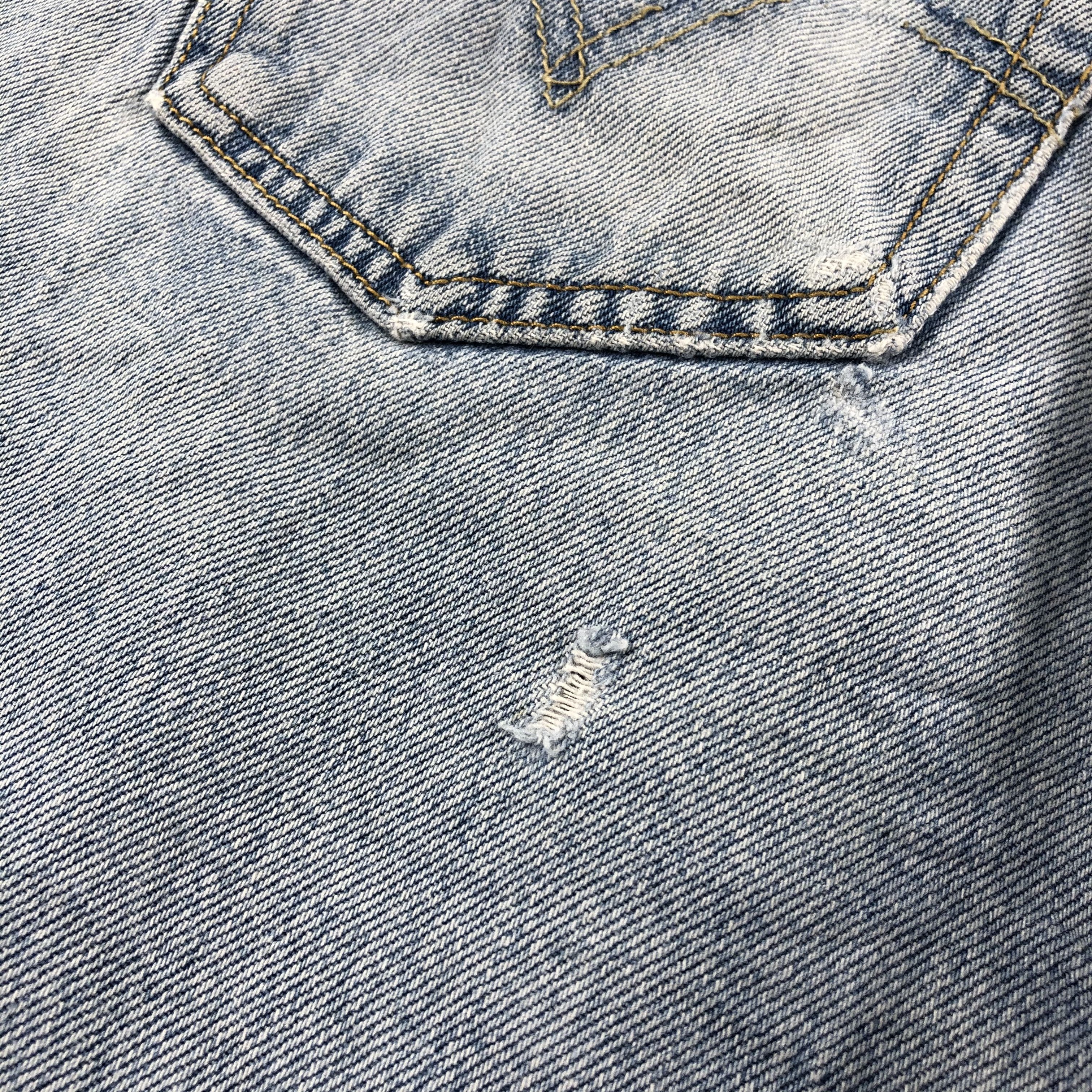Levi's 90s Vintage Blue Wash Levis 501 Jeans-J2570 Size US 31 - 8 Thumbnail