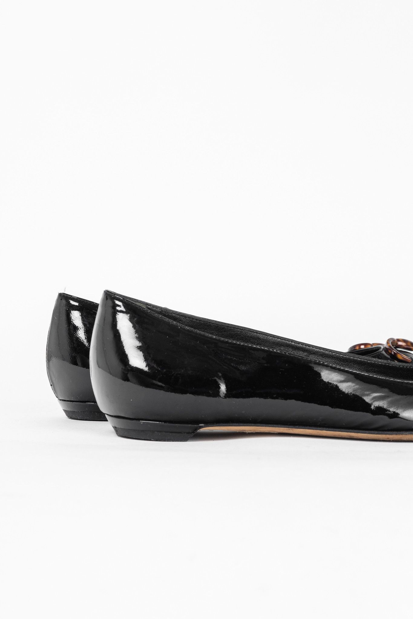 Gucci Gucci Black Patent-Leather Tortoise-Horsebit Peep-Toe Flats Size US 6.5 / IT 36.5 - 9 Thumbnail