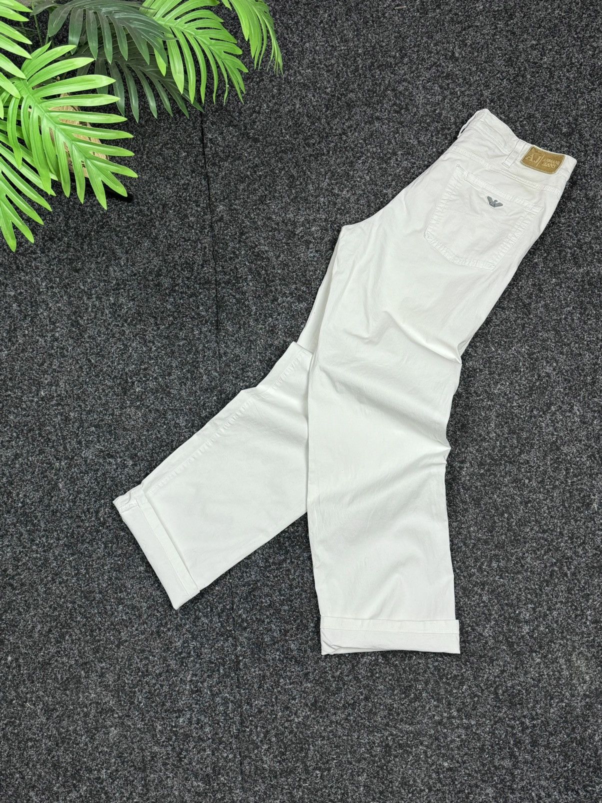 Armani ARMANI JEANS VINTAGE LUXURY PANTS SIZE 36 Size US 36 / EU 52 - 1 Thumbnail