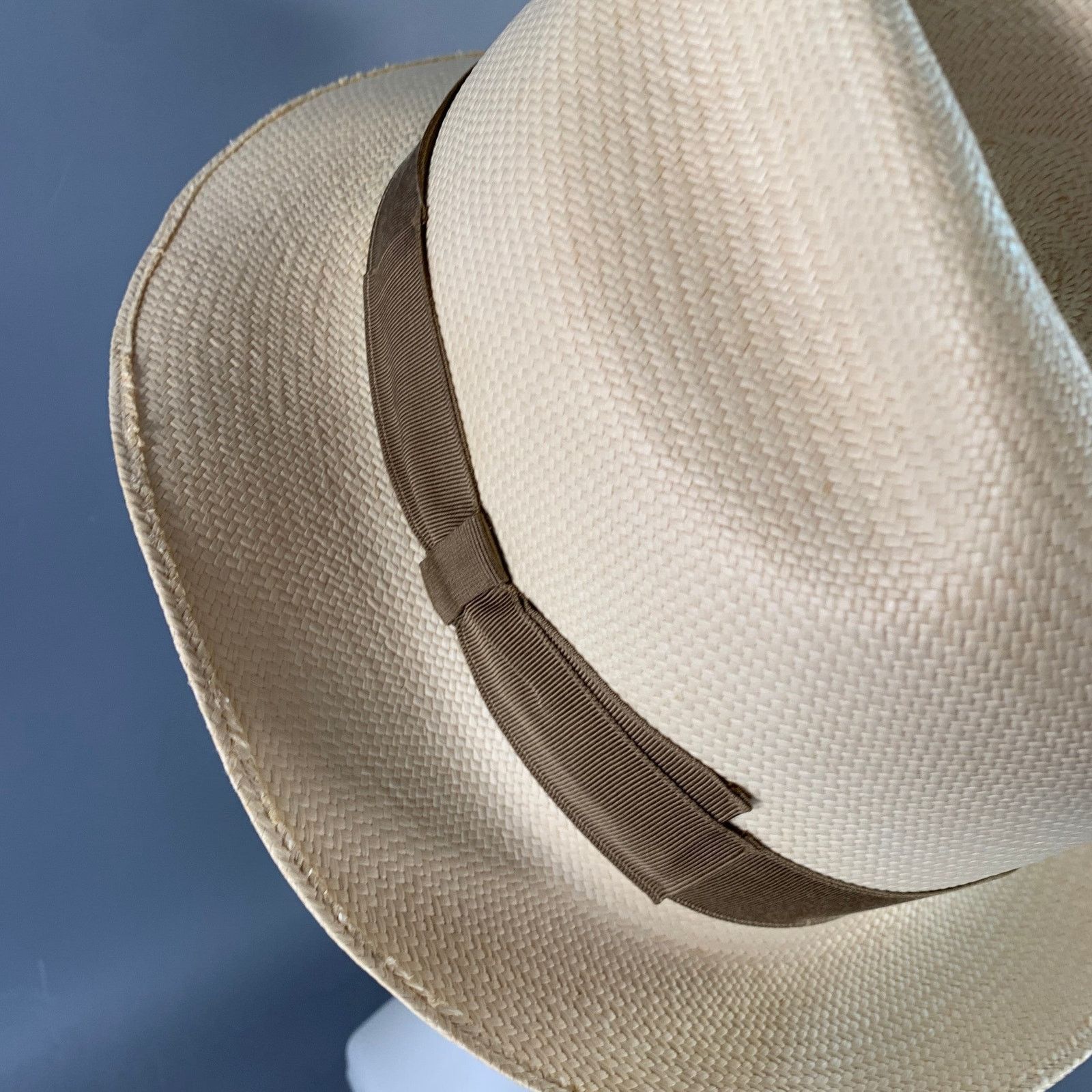 Barneys New York BARNEY'S NEW YORK Size S Beige Taupe Woven Straw Fedora Size ONE SIZE - 5 Thumbnail