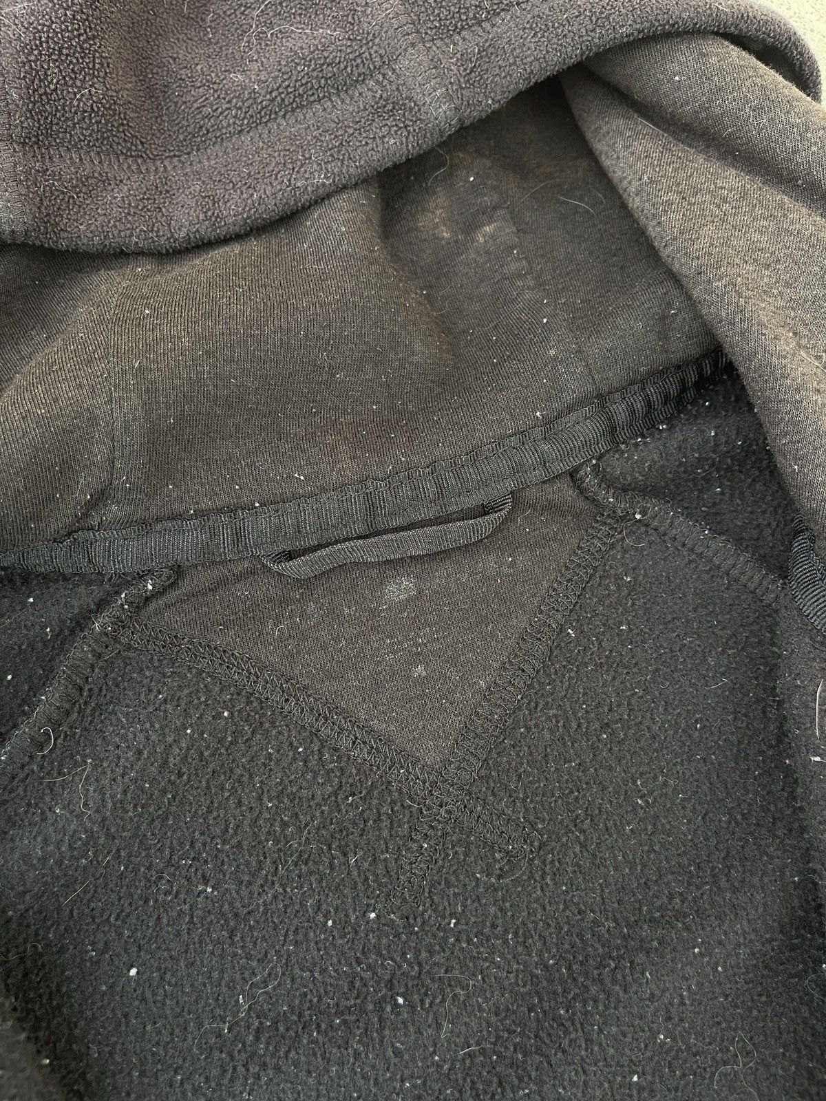 Tommy Hilfiger × Vintage Vintage Faded Black Tommy Hilfiger Zip Up Fleece Size US M / EU 48-50 / 2 - 8 Thumbnail