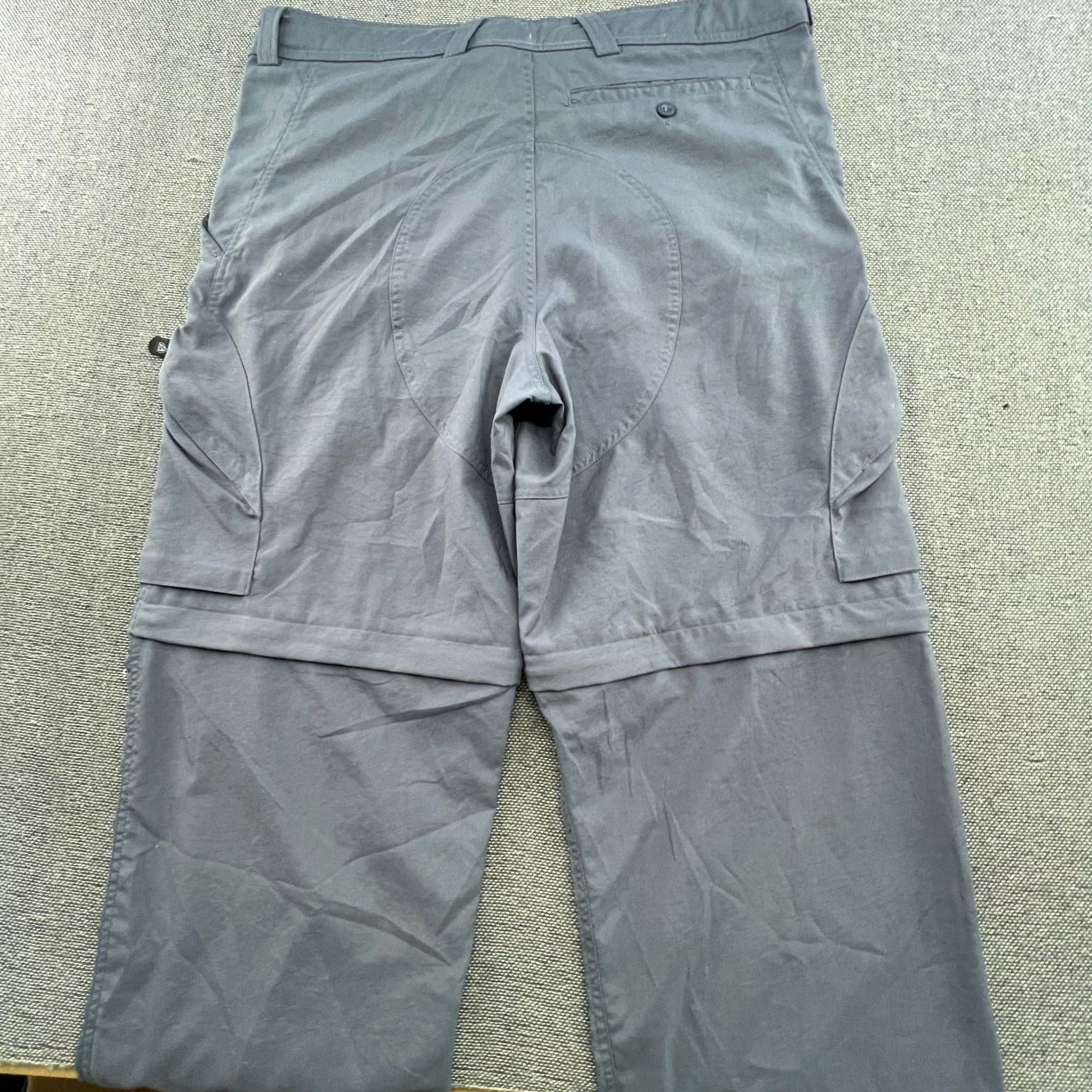 Nike VINTAGE Nike ACG pants Mens M Gray 2 in 1 Transformer Cargo Baggy Track Pants Mens Size US 31 - 3 Thumbnail
