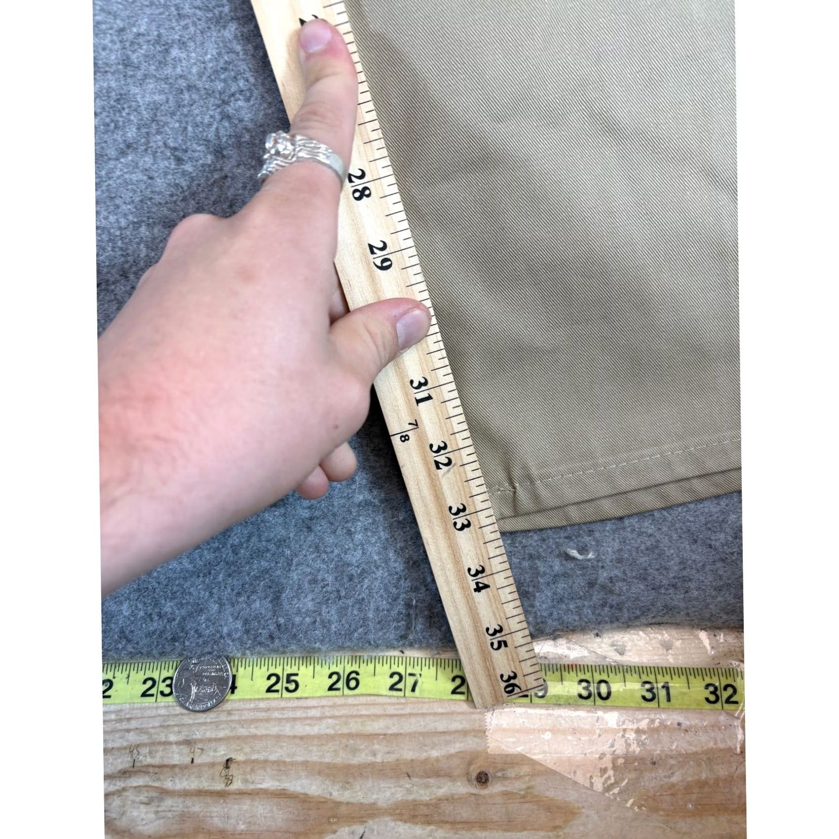 Vintage VINTAGE OshKosh B’gosh Khaki Pants Mens 31x34 Tan Khakis Straight Workwear NWT Men's Pants Tan, 90s Retro, Casual, Travel, 31x34 Mens Size US 31 - 3 Thumbnail