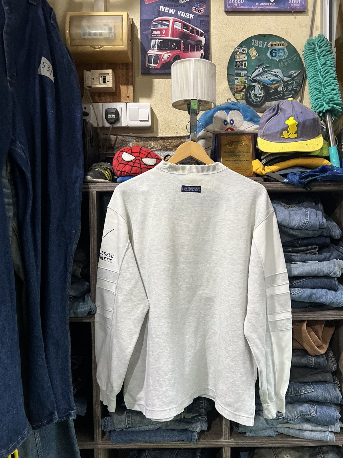 Russell Athletic 🔥Vintage Distressed Russell Athletic Crewneck Sweatshirt Size US M / EU 48-50 / 2 - 2 Thumbnail
