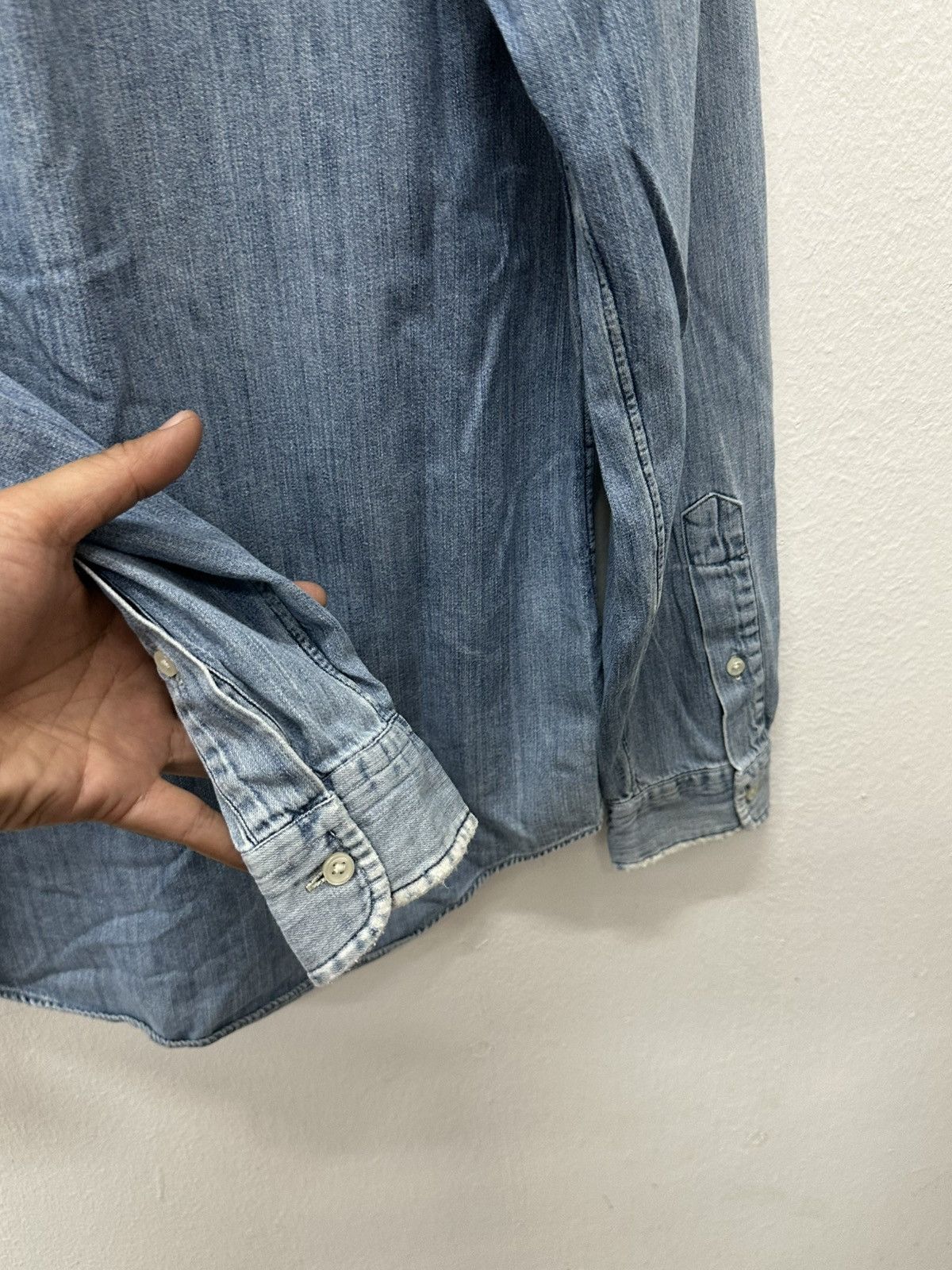 Polo Ralph Lauren Polo Ralph Lauren Distressed/Thrashed Denim Button Up Shirt Size US M / EU 48-50 / 2 - 20 Thumbnail