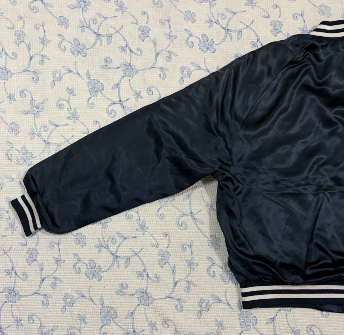 Chalk Line Chalk Line New York Yankess Bomber Sun Fadded Jacket Size US L / EU 52-54 / 3 - 9 Thumbnail