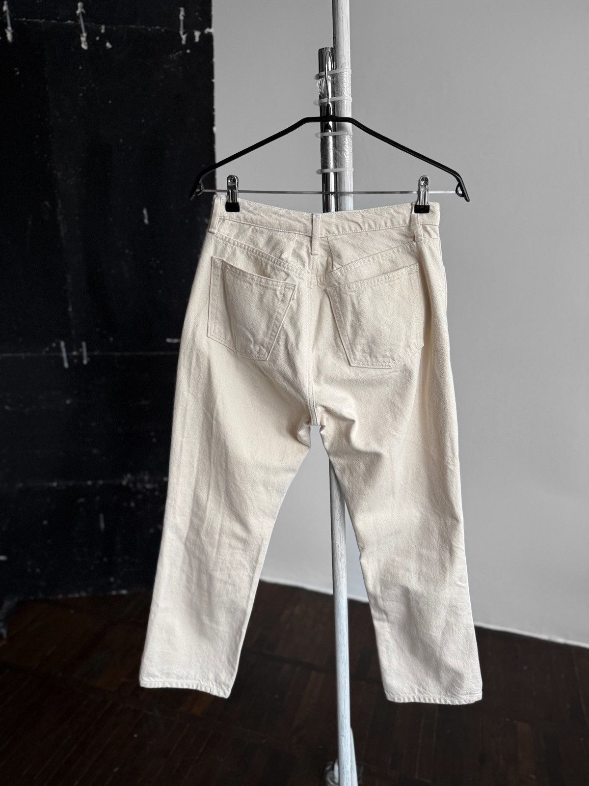 3x1 3x1 NYC Wmns Austin Crop White High Waist Straight Leg Jeans Size 28" / US 6 / IT 42 - 2 Thumbnail