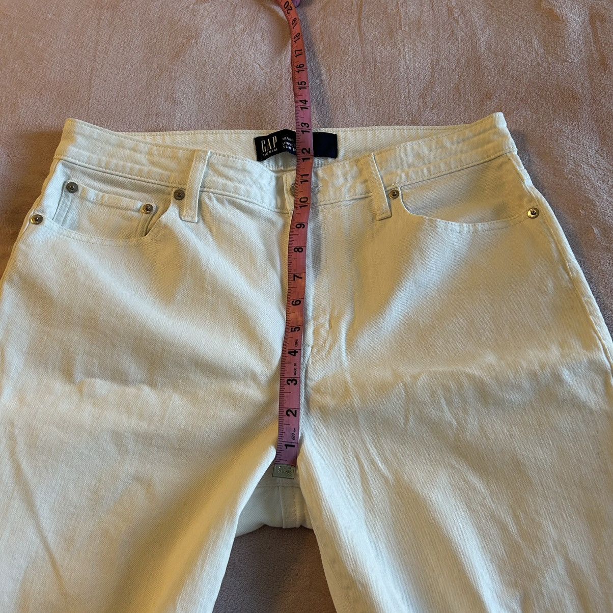 Gap Gap Universal Slim Boyfriend white distressed jean 10/30 Size 32" / US 10 / IT 46 - 7 Thumbnail
