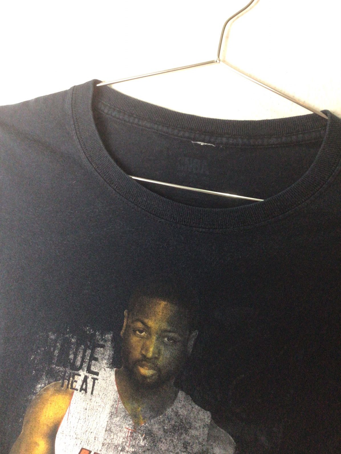 NBA NBA Wade Maimi heat 00's Size US XL / EU 56 / 4 - 4 Thumbnail