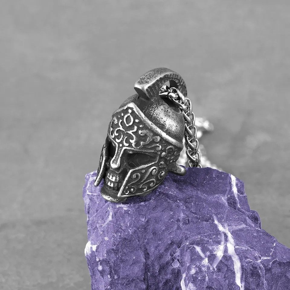 Jewelry Spartan Warrior Helmets Pendant Necklace Size ONE SIZE - 2 Thumbnail