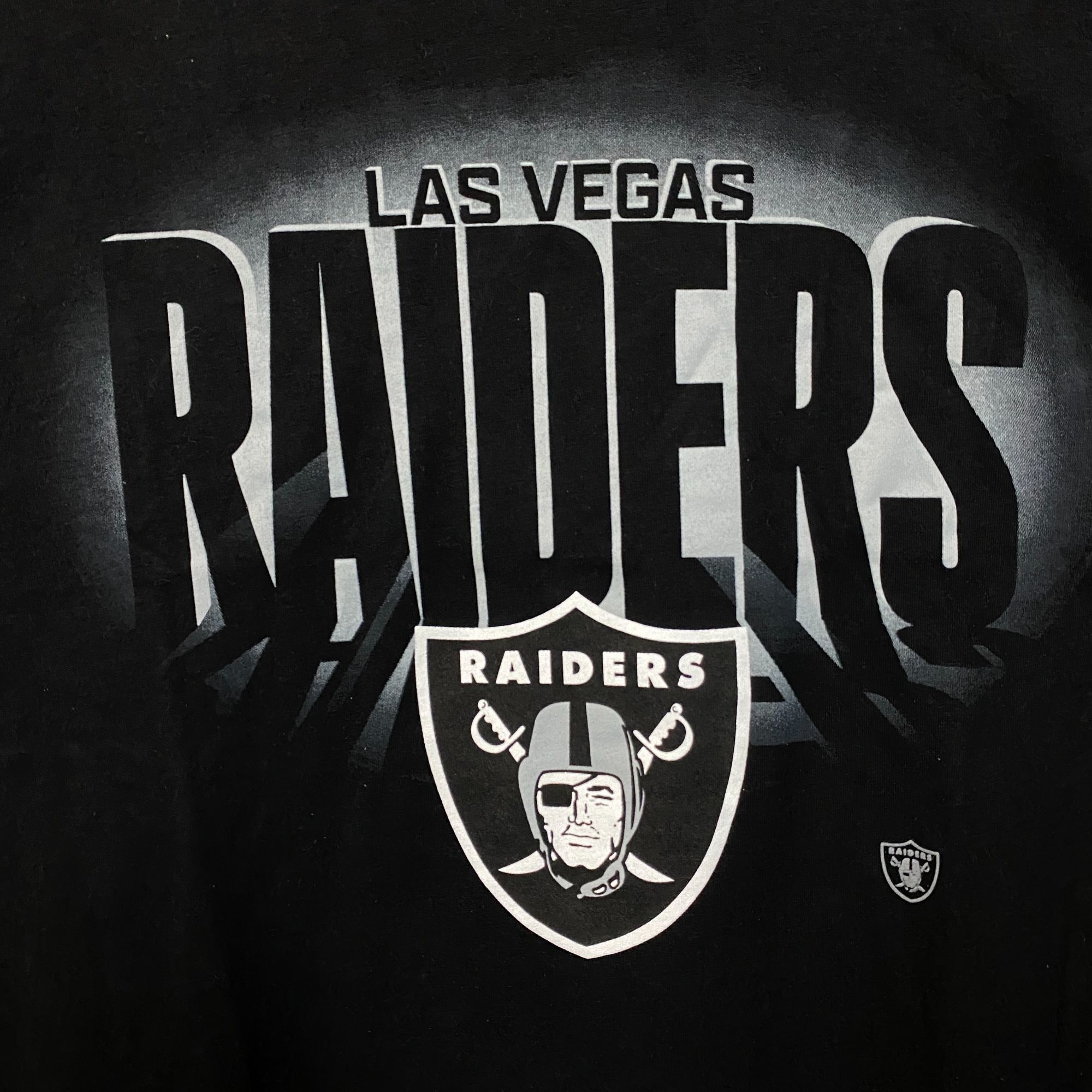 Other FOCO NFL Las Vegas Raiders Logo Graphic T-Shirt 3XL Size US XXL / EU 58 / 5 - 2 Thumbnail