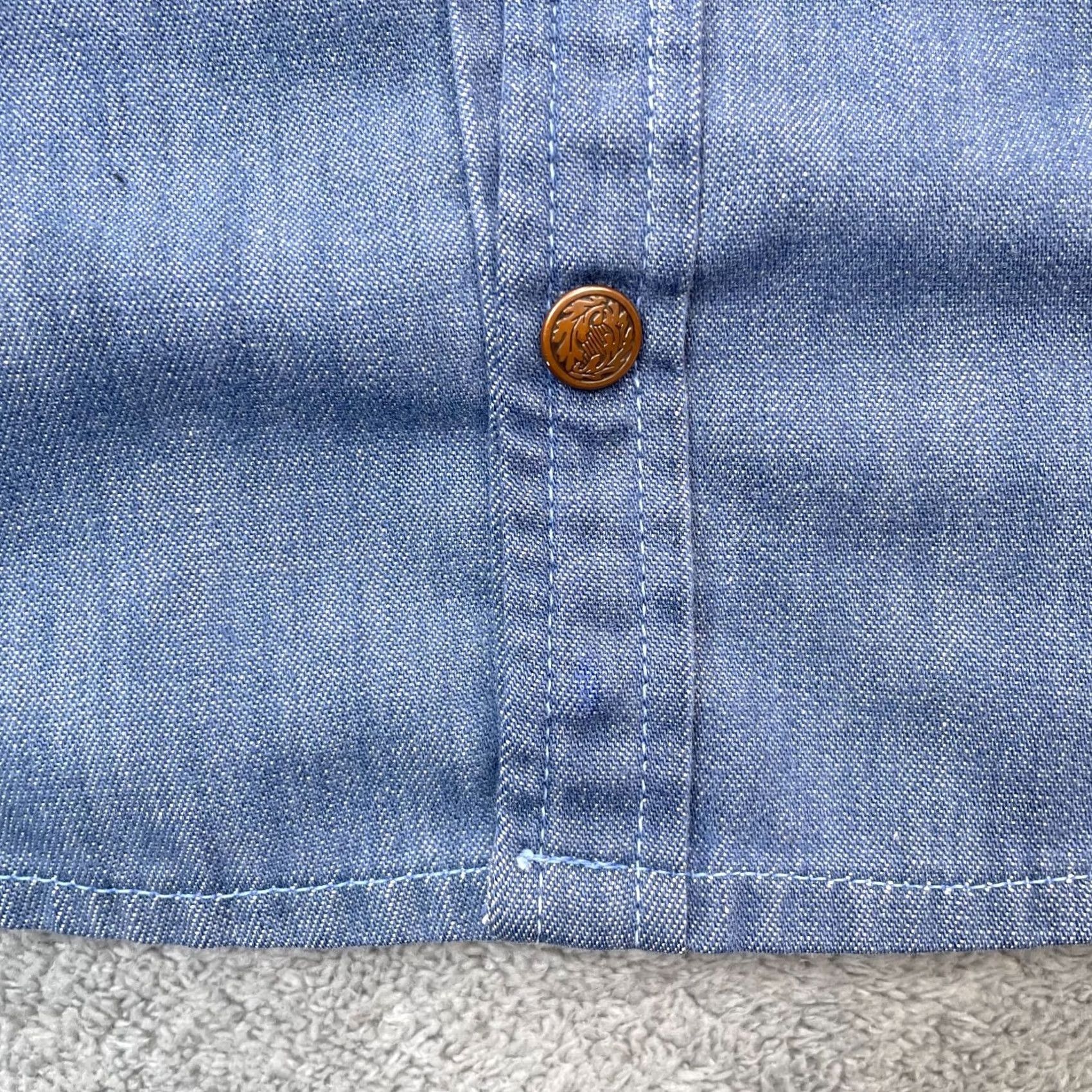 Vintage VTG Western Shirt Womens XL Blue Floral Embroidered Snap 70s Two Tone Denim Button-Up Casual Size XL / US 12-14 / IT 48-50 - 3 Thumbnail
