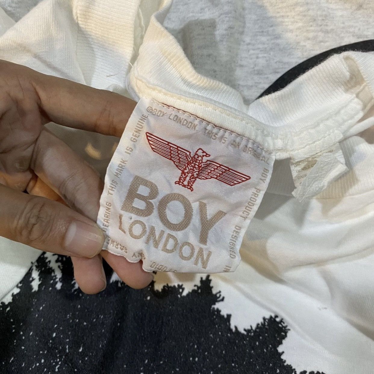 Boy London Vintage 90's Boy London "British Invention" Post-Punk TShirt Size US M / EU 48-50 / 2 - 9 Thumbnail