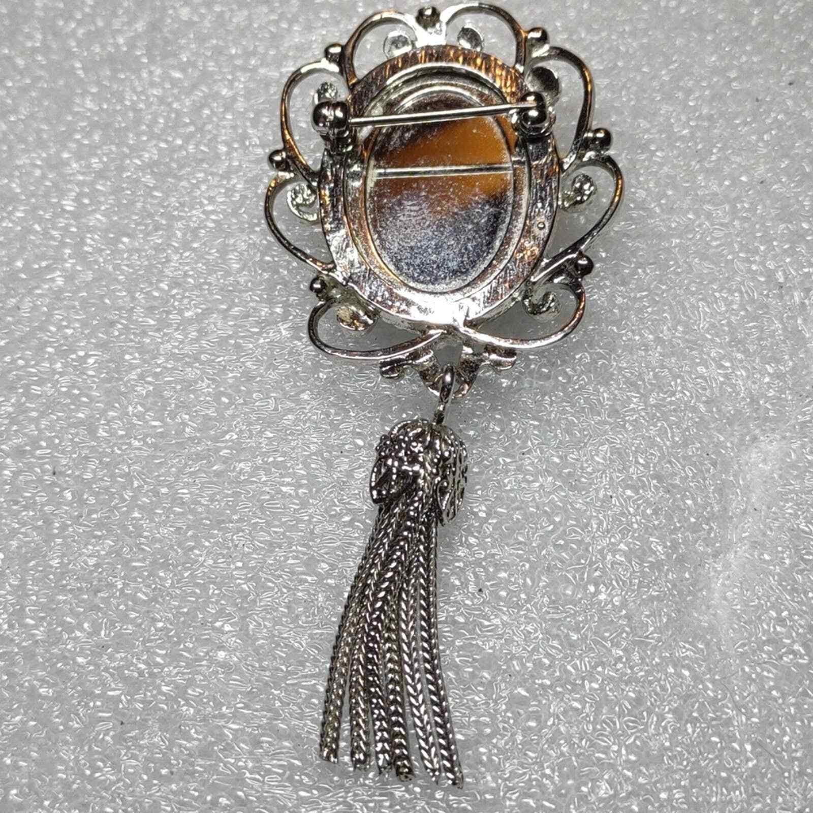 Vintage Gorgeous vintage silver tassel iridescent cameo'80s Size ONE SIZE - 4 Thumbnail