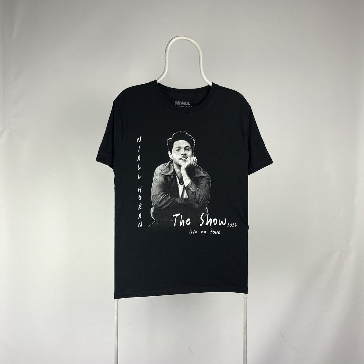 Band Tees Niall Horan the show live on tour 2024 tshirt Size US L / EU 52-54 / 3 - 1 Thumbnail
