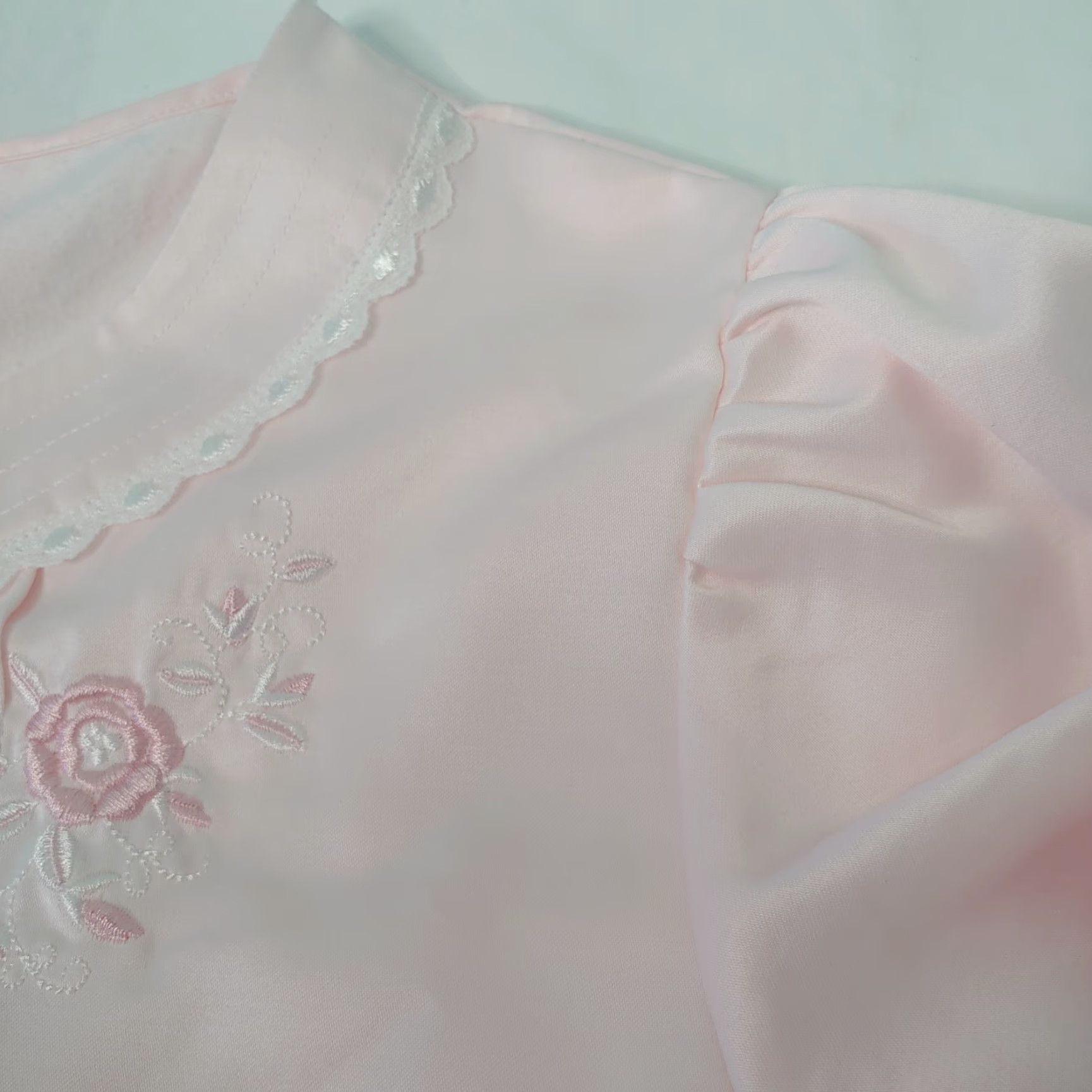 Vintage Miss Elaine Gown Womens Large Nightgown Long Sleeve Lace Floral Fuzzy Inside Blue EUC Size L / US 10 / IT 46 - 5 Thumbnail