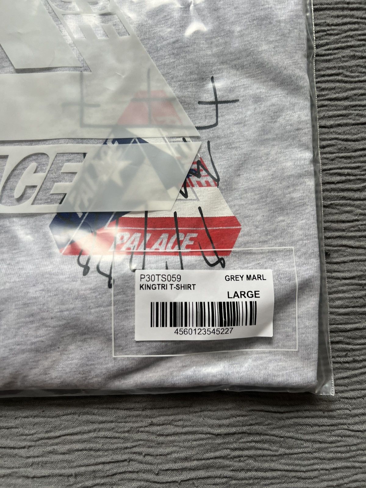 Palace Palace King Tri T Shirt Grey Size Large Size US L / EU 52-54 / 3 - 3 Thumbnail