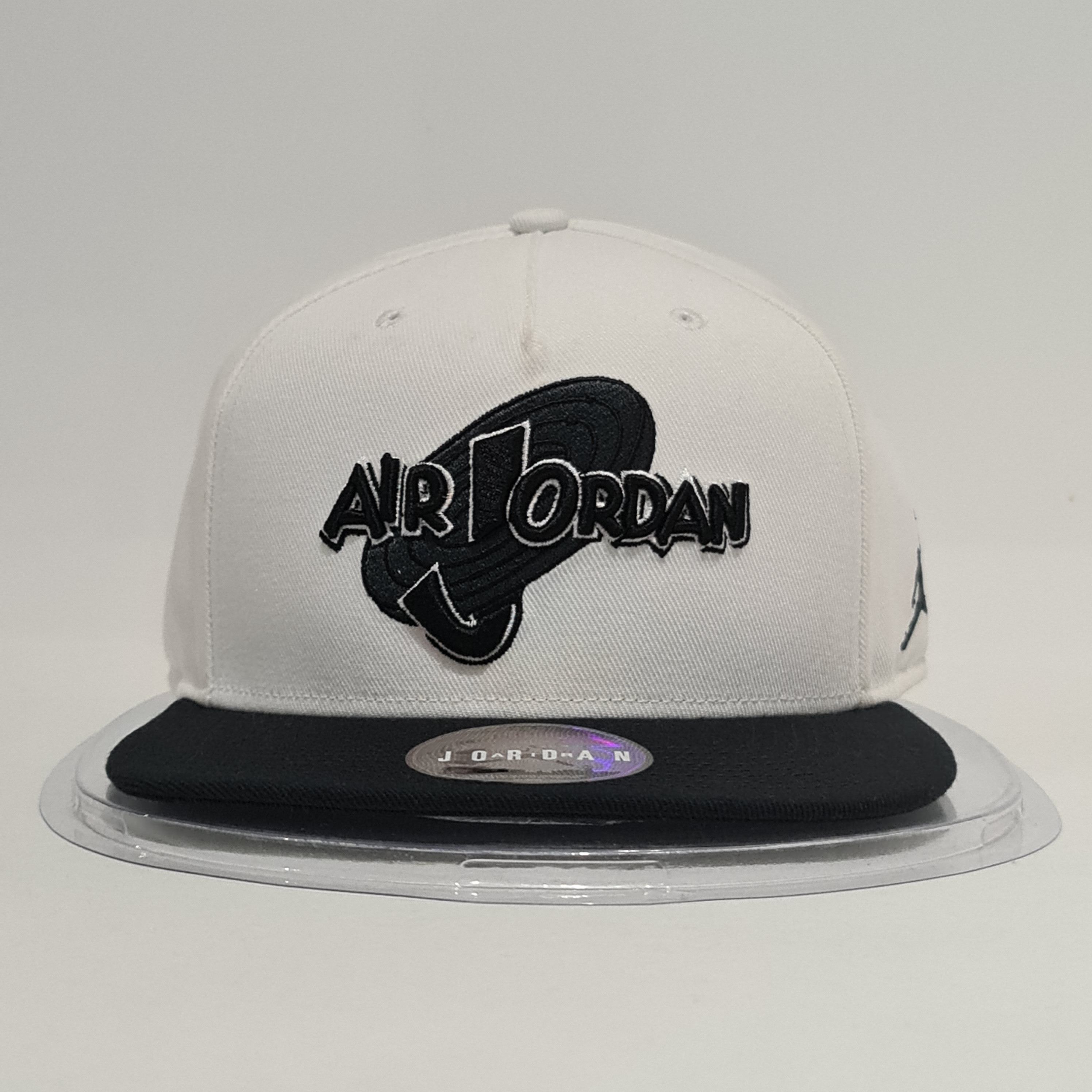 Jordan Brand Jordan Cap Snapback 'Air Jordan Space Jam' White/Black Size ONE SIZE - 2 Thumbnail