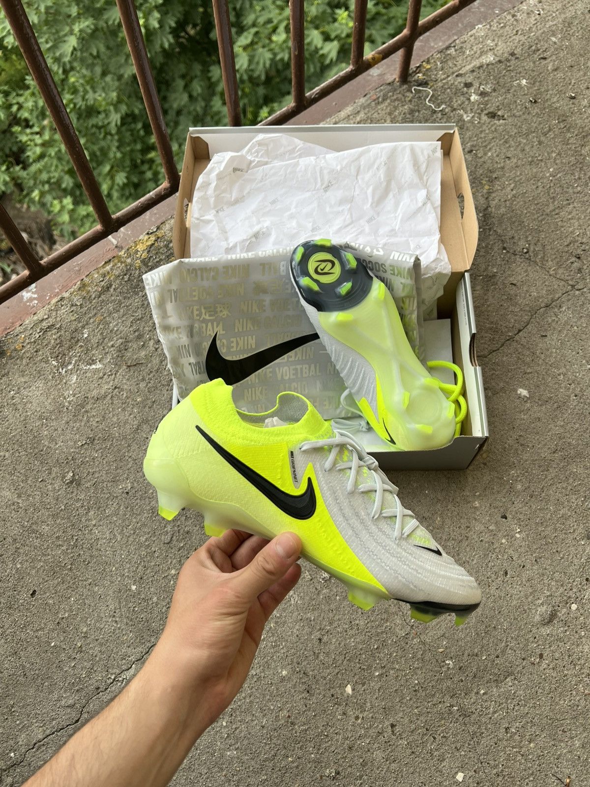 Nike Nike phantom Gx 2 elite pro FG Size US 9 / EU 42 - 2 Thumbnail