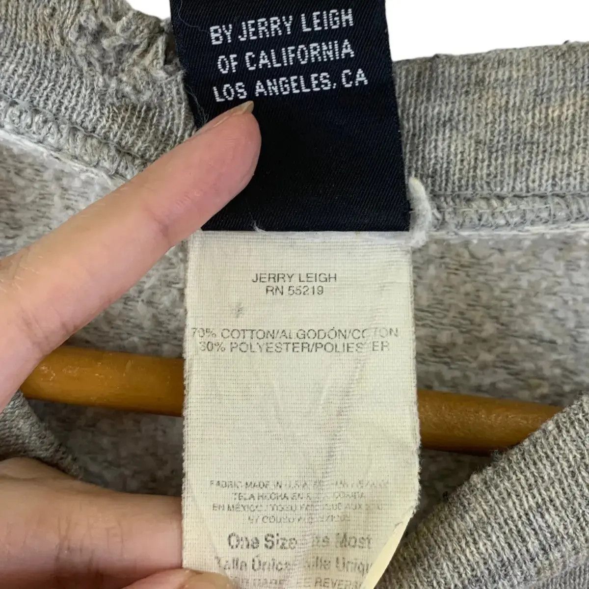 Disney Vintage 90’ MICKEY MOUSE JERRY LEIGH Illustrator Sweatshirt Size XL / US 12-14 / IT 48-50 - 5 Thumbnail