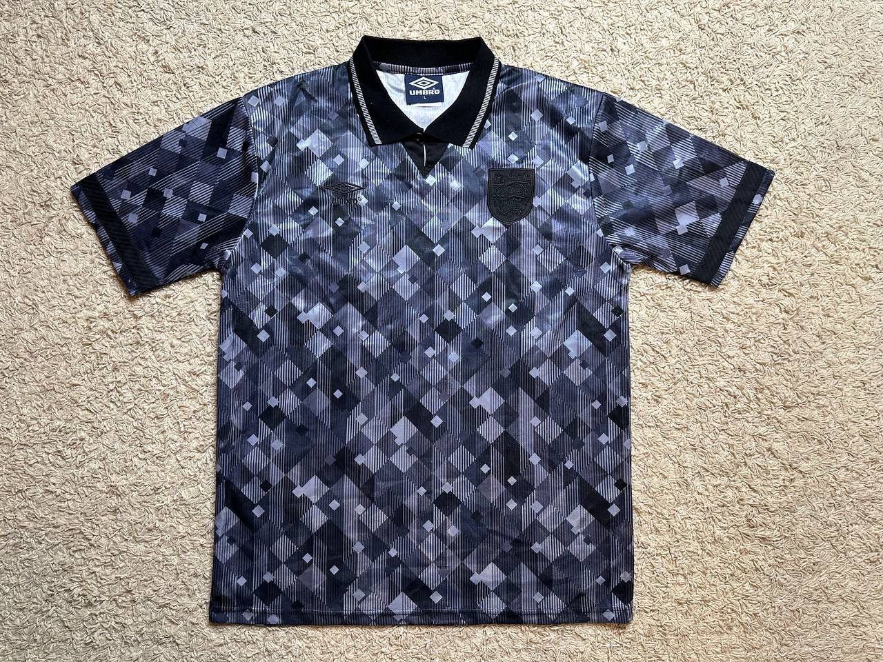 Umbro Umbro England National Team Vintage 2000s Soccer Jersey Size US L / EU 52-54 / 3 - 1 Thumbnail