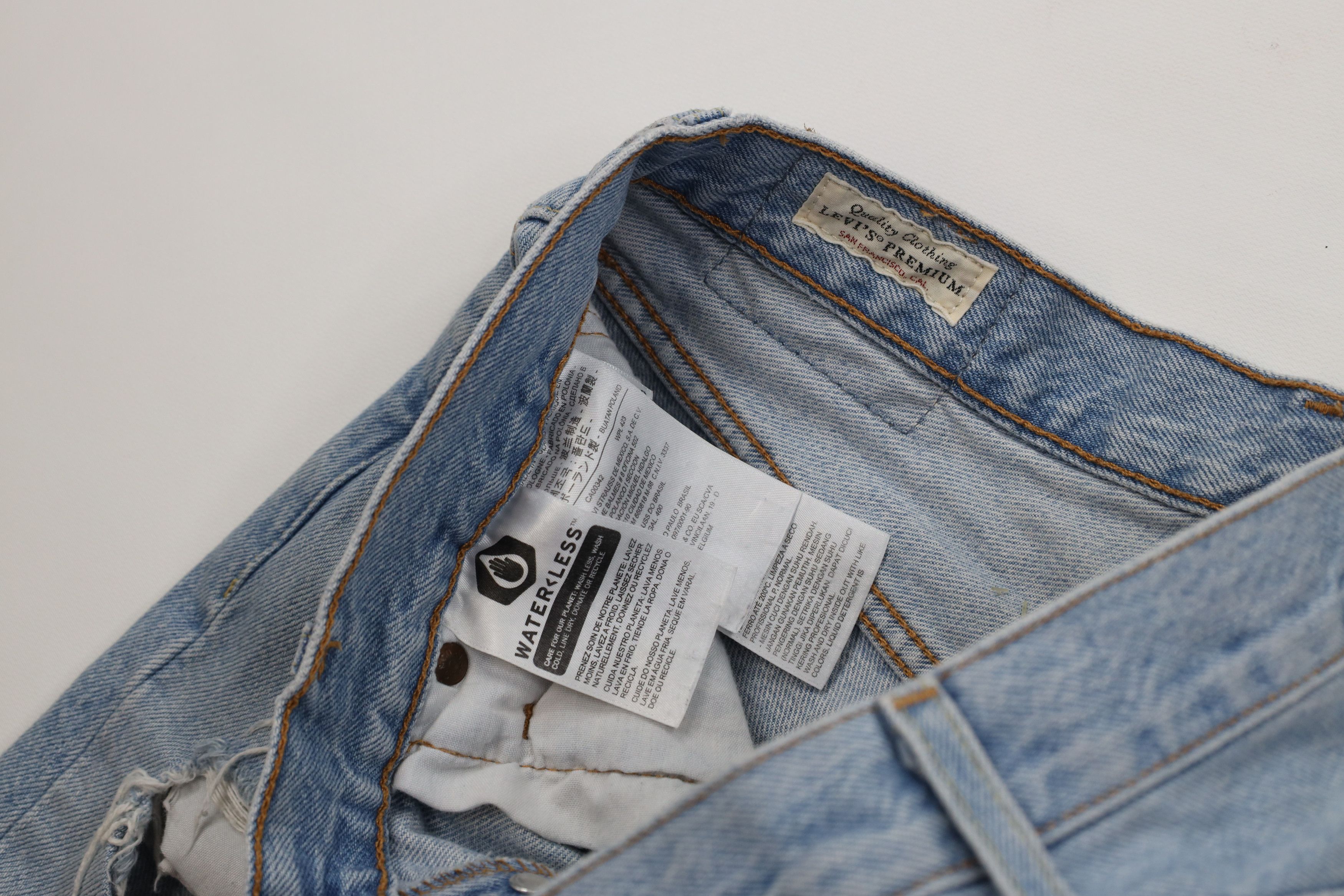 Levi's Vintage Y2K Levis 501xx Fly Cut Off Denim Jean Shorts Blue Size 26" / US 2 / IT 38 - 6 Thumbnail