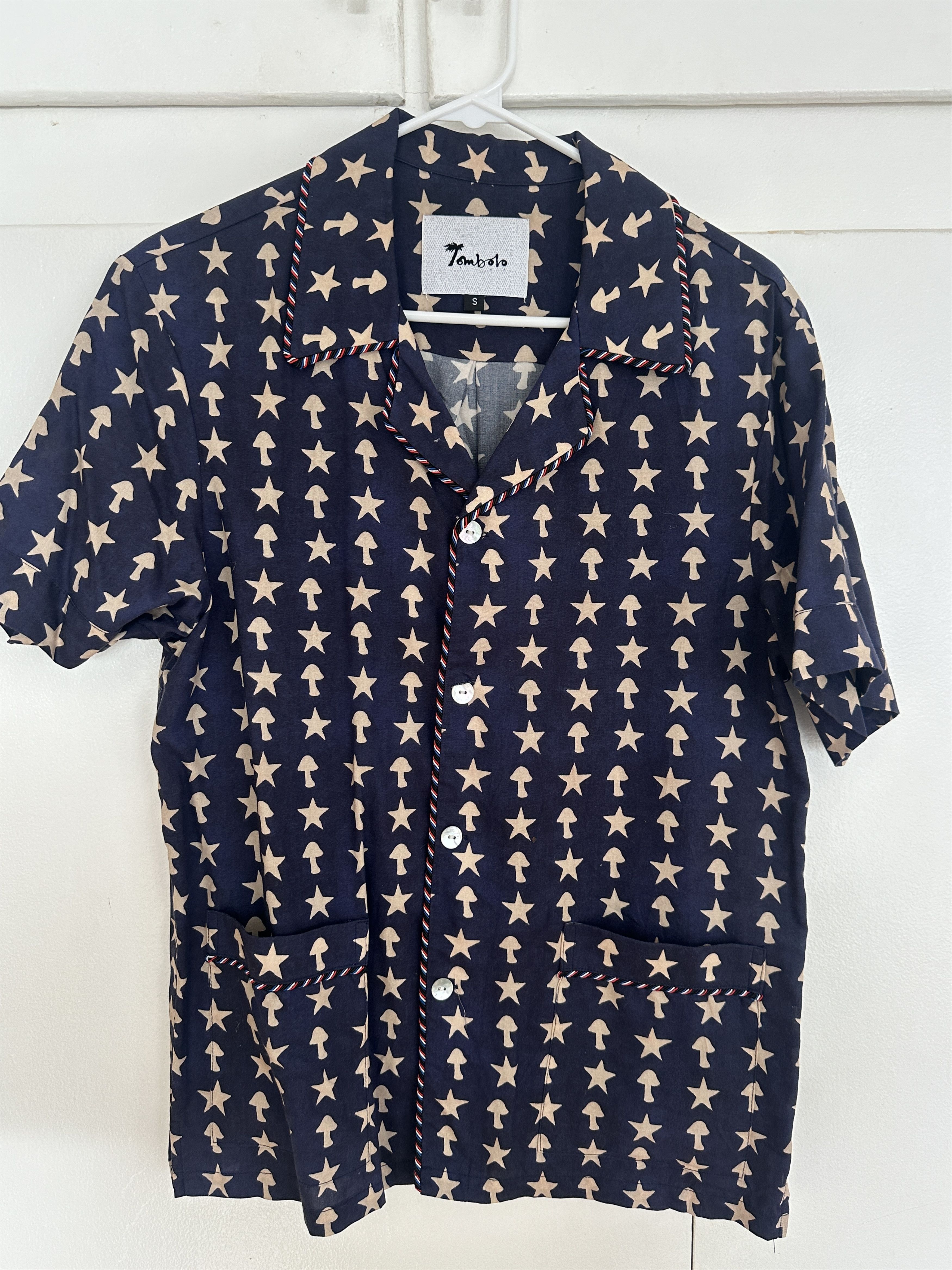 Tombolo 'Oh Shitake' Short-Sleeve Button Down Size US S / EU 44-46 / 1 - 2 Thumbnail