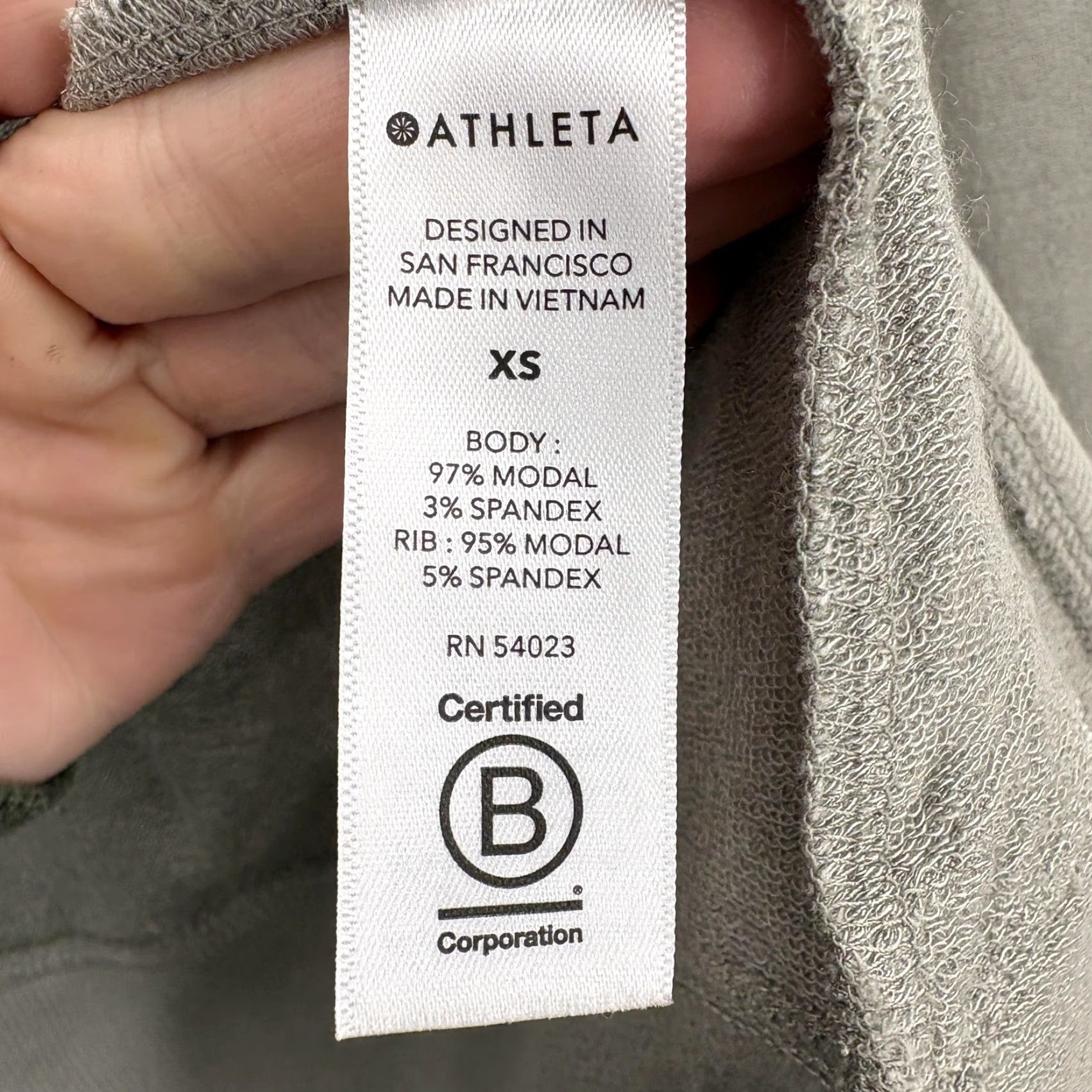 Athleta Athleta Cardigan Womens XS Gray V-Neck Open Front Thumbholes Lightweight Sweater Size XS / US 0-2 / IT 36-38 - 5 Thumbnail