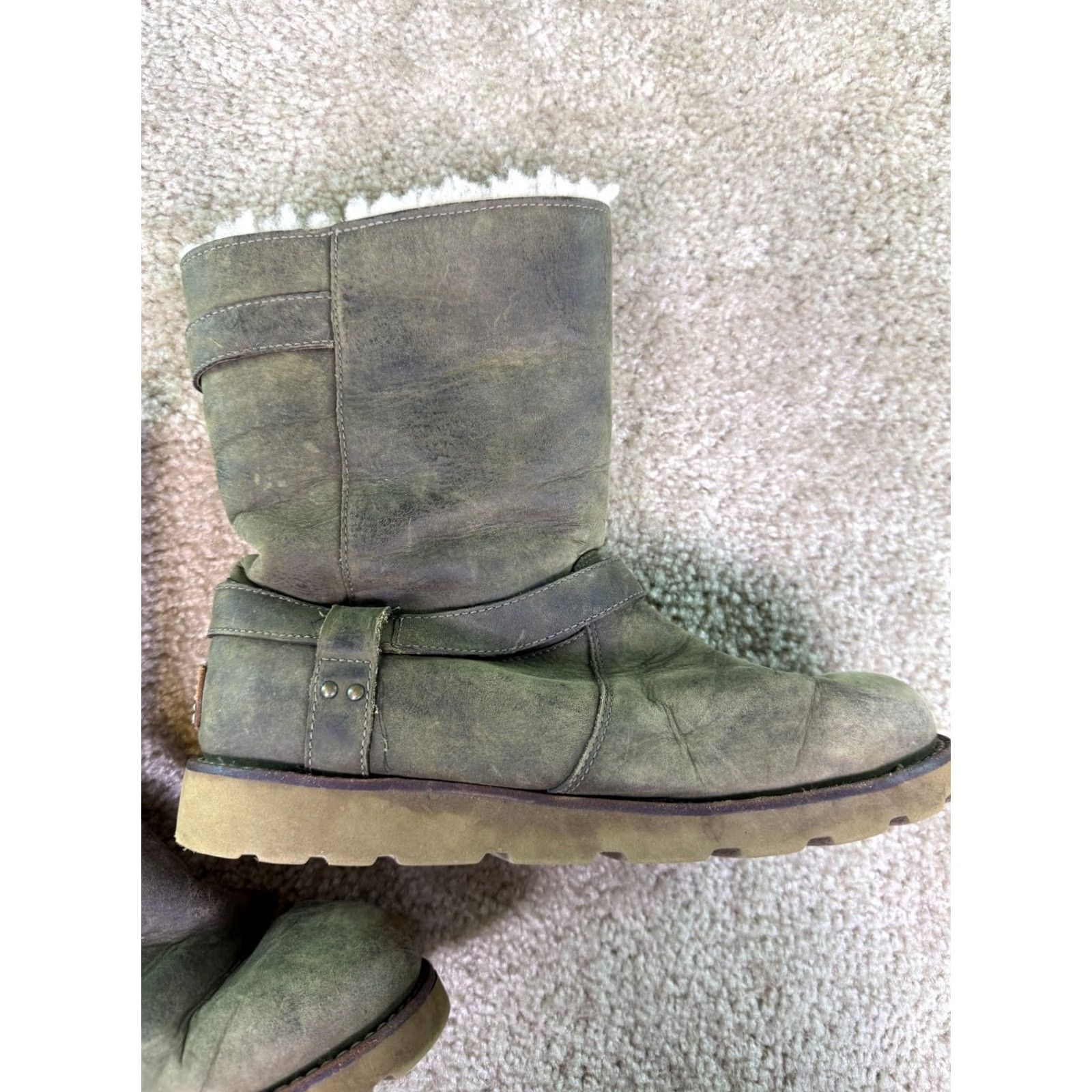 Ugg UGG Women's Brown Leather Waterproof Sheepskin Biker Boots Size 8 NOIRA 1001733 Size US 8 / IT 38 - 3 Thumbnail