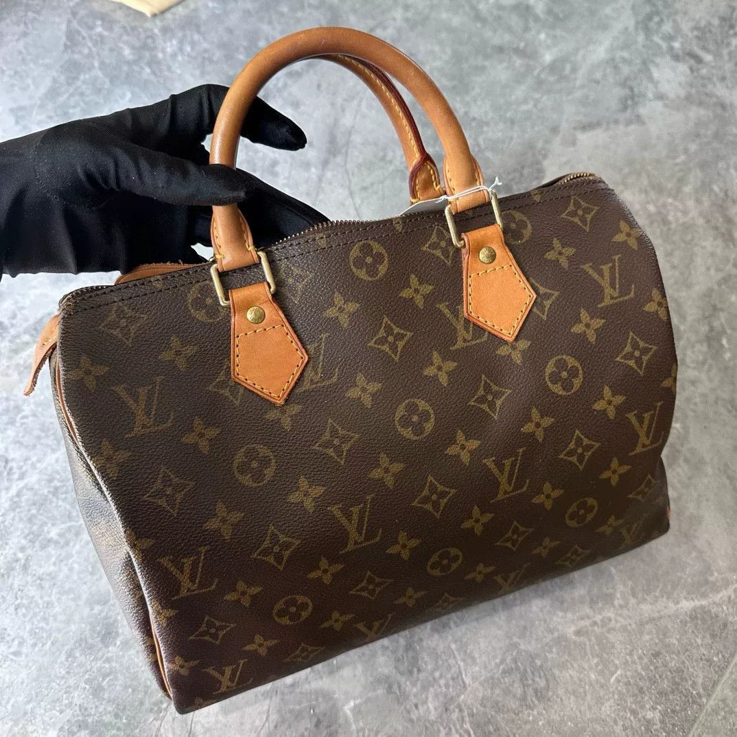 Louis Vuitton Pre-loved Bag Very good condition Size ONE SIZE - 1 Thumbnail