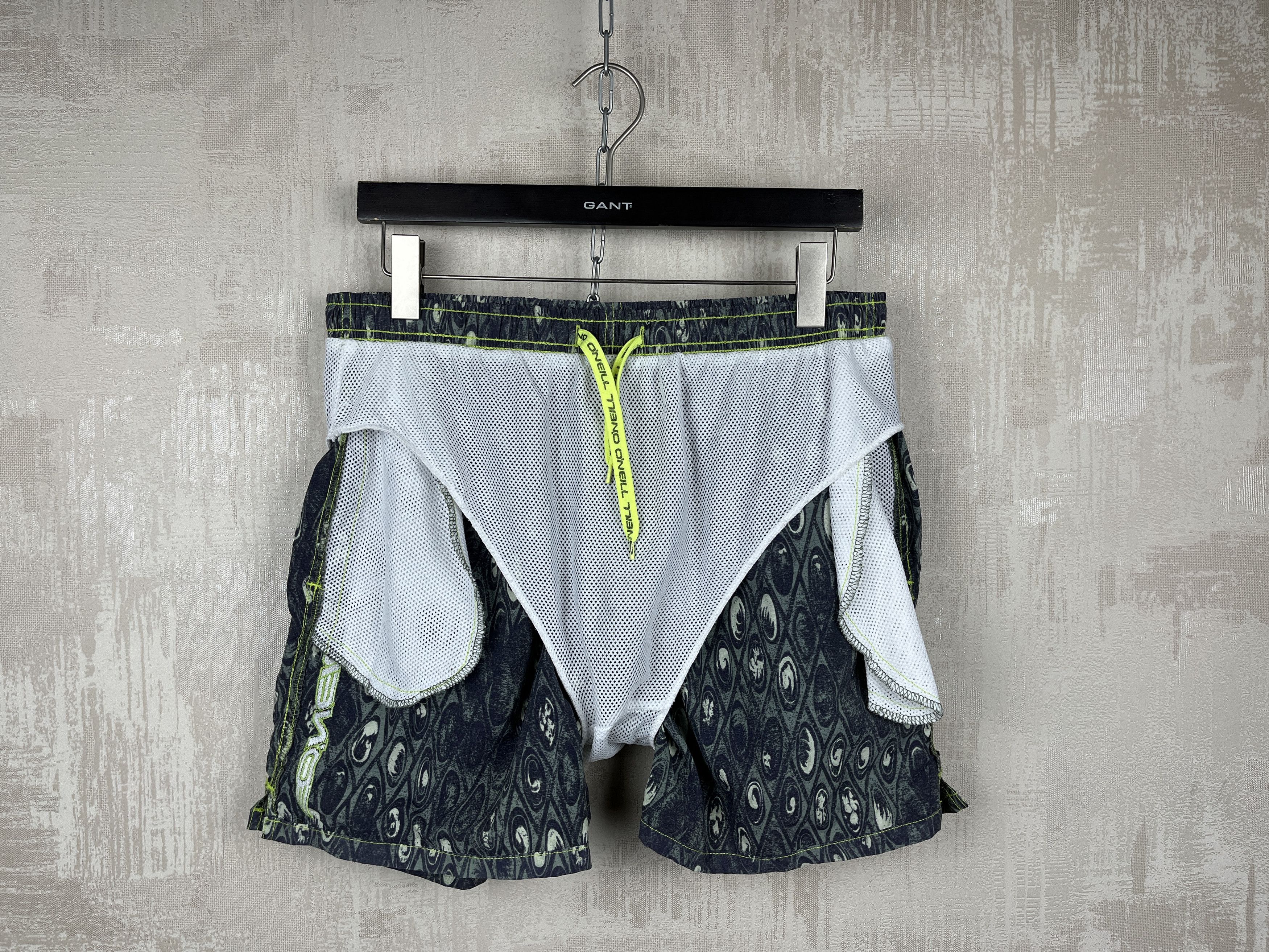 O'Neill 90's O'Neill Abstract Vintage Nylon Shorts Size XL Size US 36 / EU 52 - 13 Thumbnail