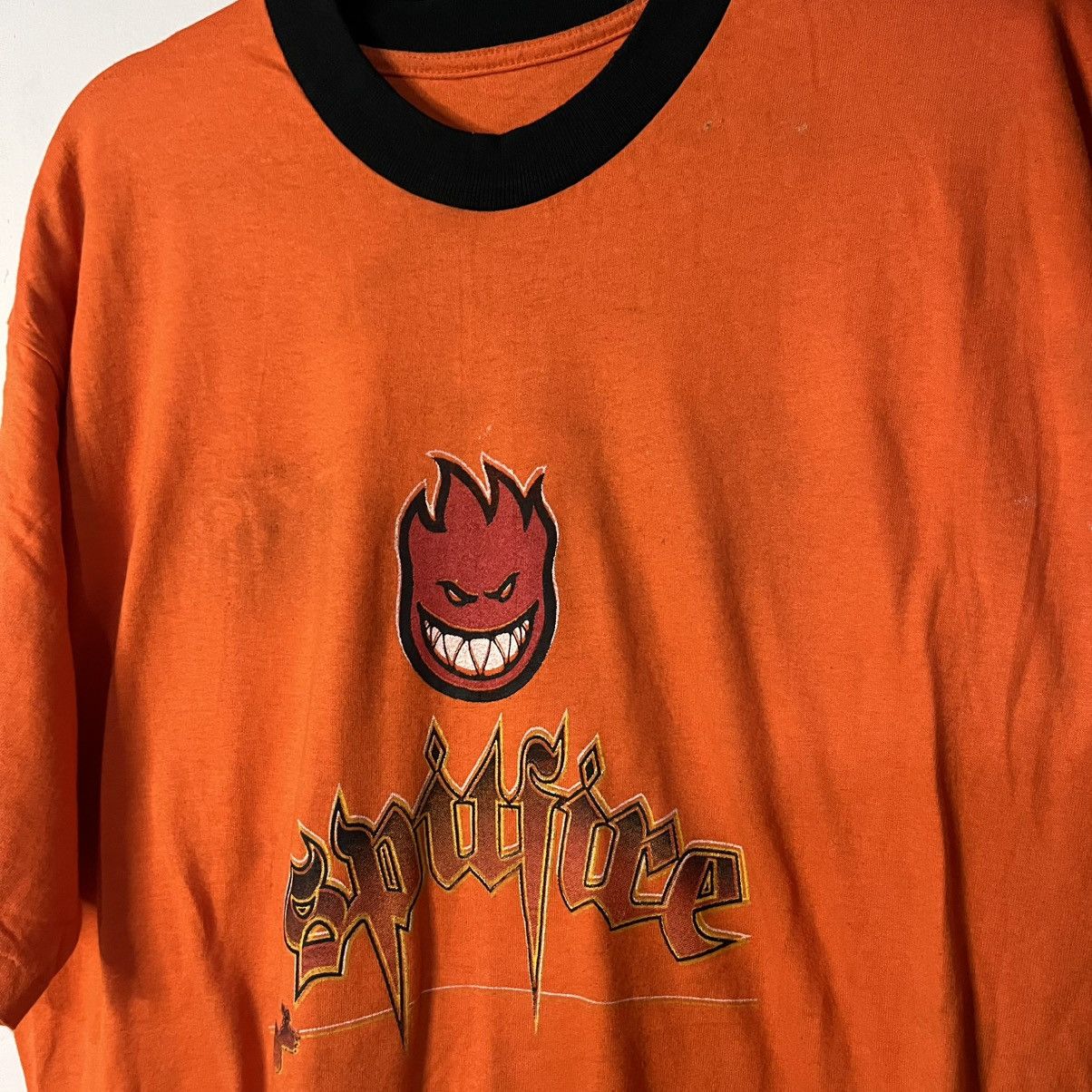 Vintage Vintage 90s Spit Fire tee Size US XL / EU 56 / 4 - 2 Thumbnail