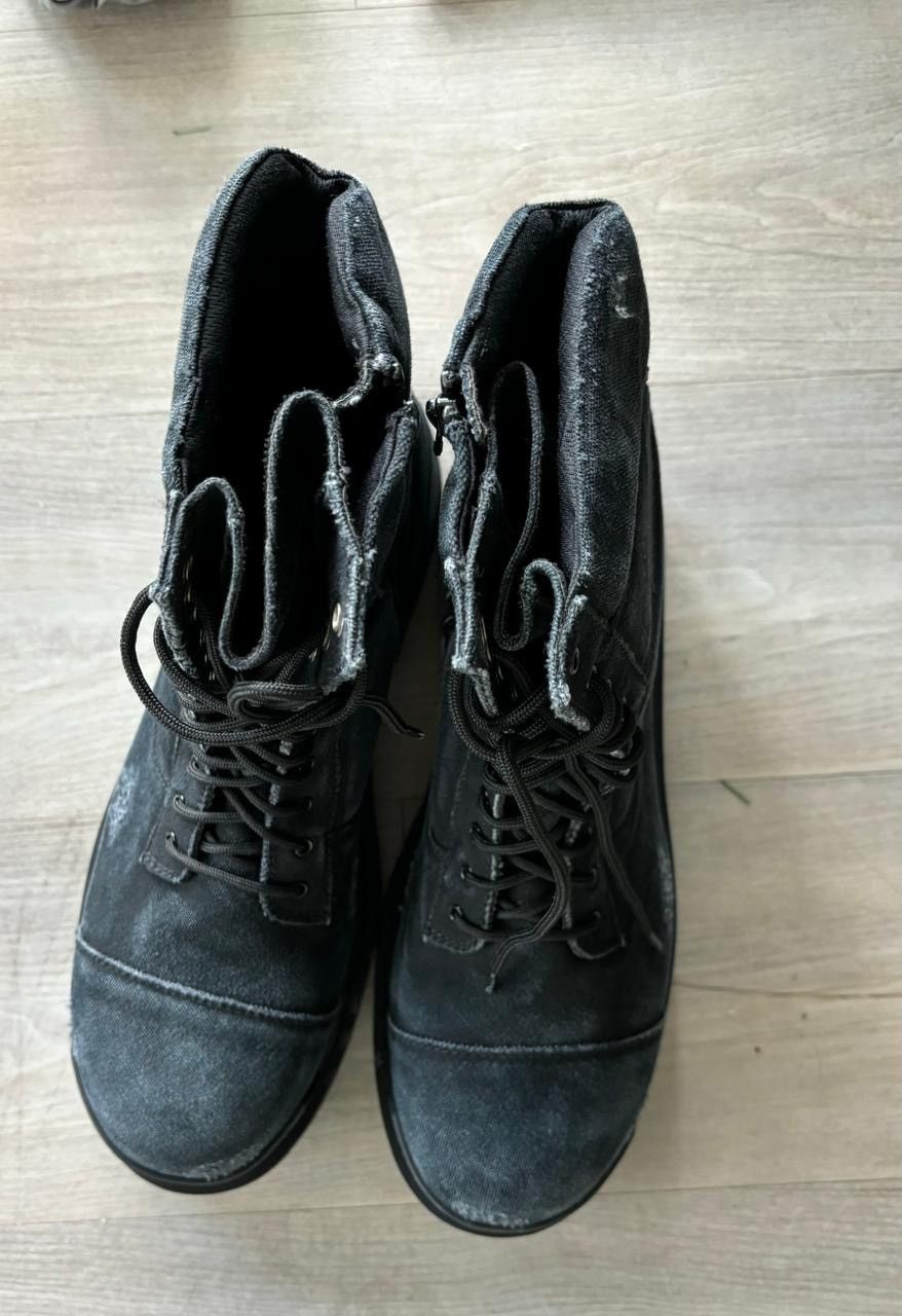 Balenciaga Balenciaga Distressed Canvas Strike Boots Size US 12 / EU 45 - 11 Thumbnail