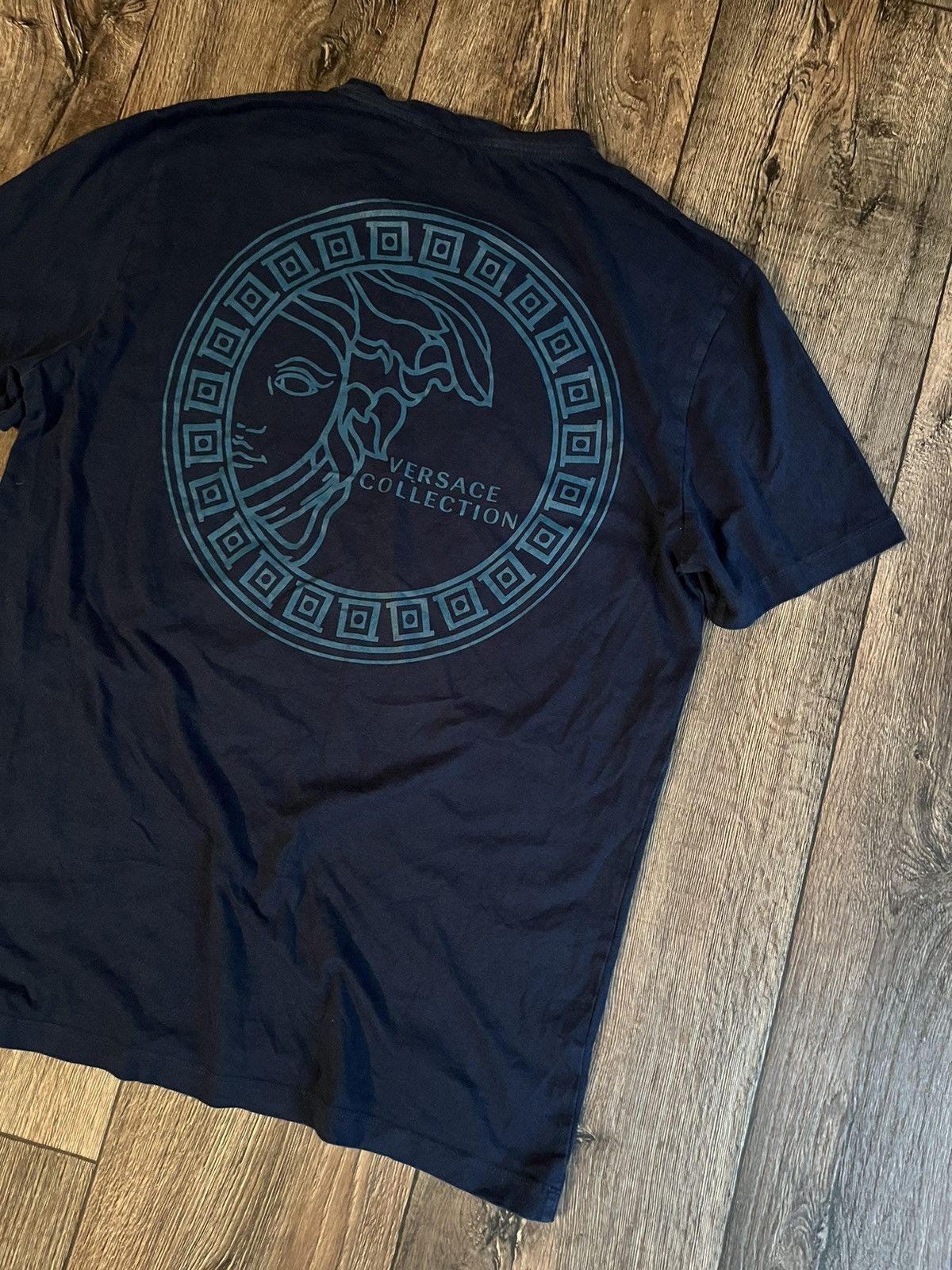 Versace Versace Collection Medusa Logo T-shirt Gianni Versace Size US L / EU 52-54 / 3 - 12 Thumbnail