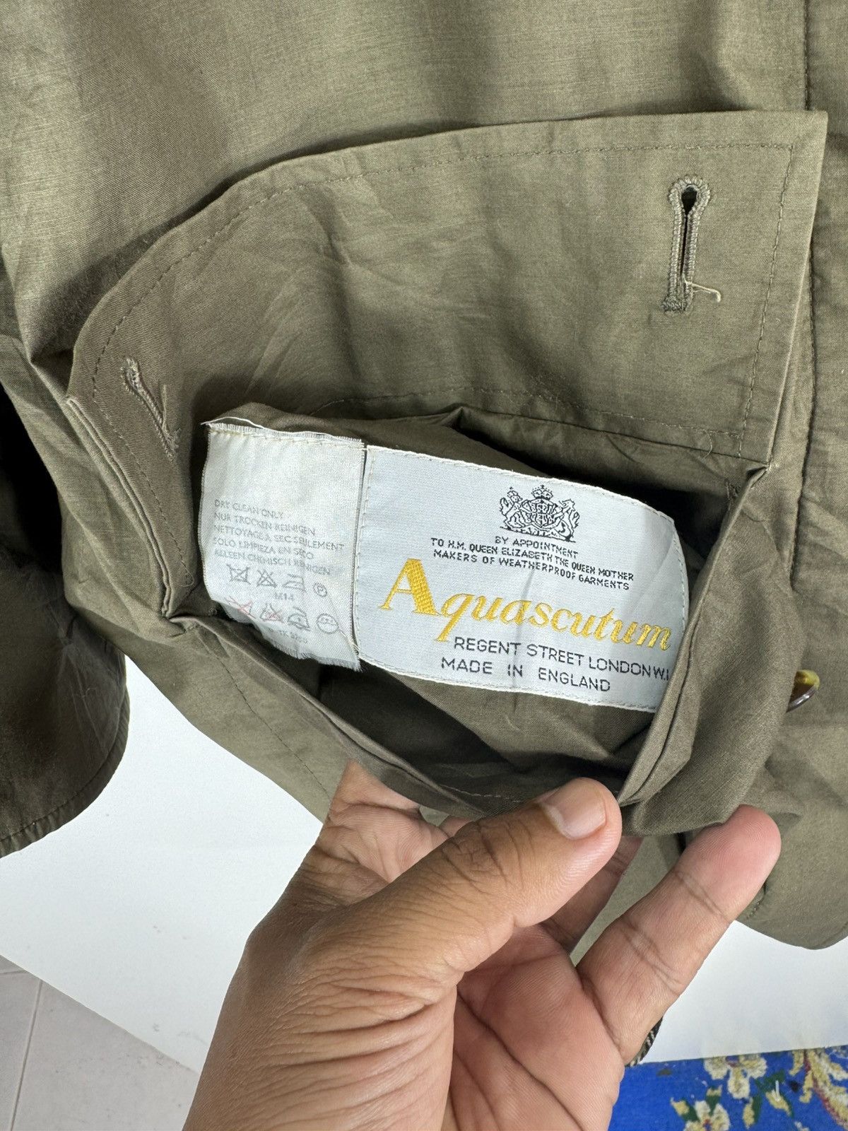 Aquascutum VINTAGE AQUASCUTUM REVERSIBLE MONOGRAM CHECKED OVERCOAT Size US M / EU 48-50 / 2 - 9 Thumbnail