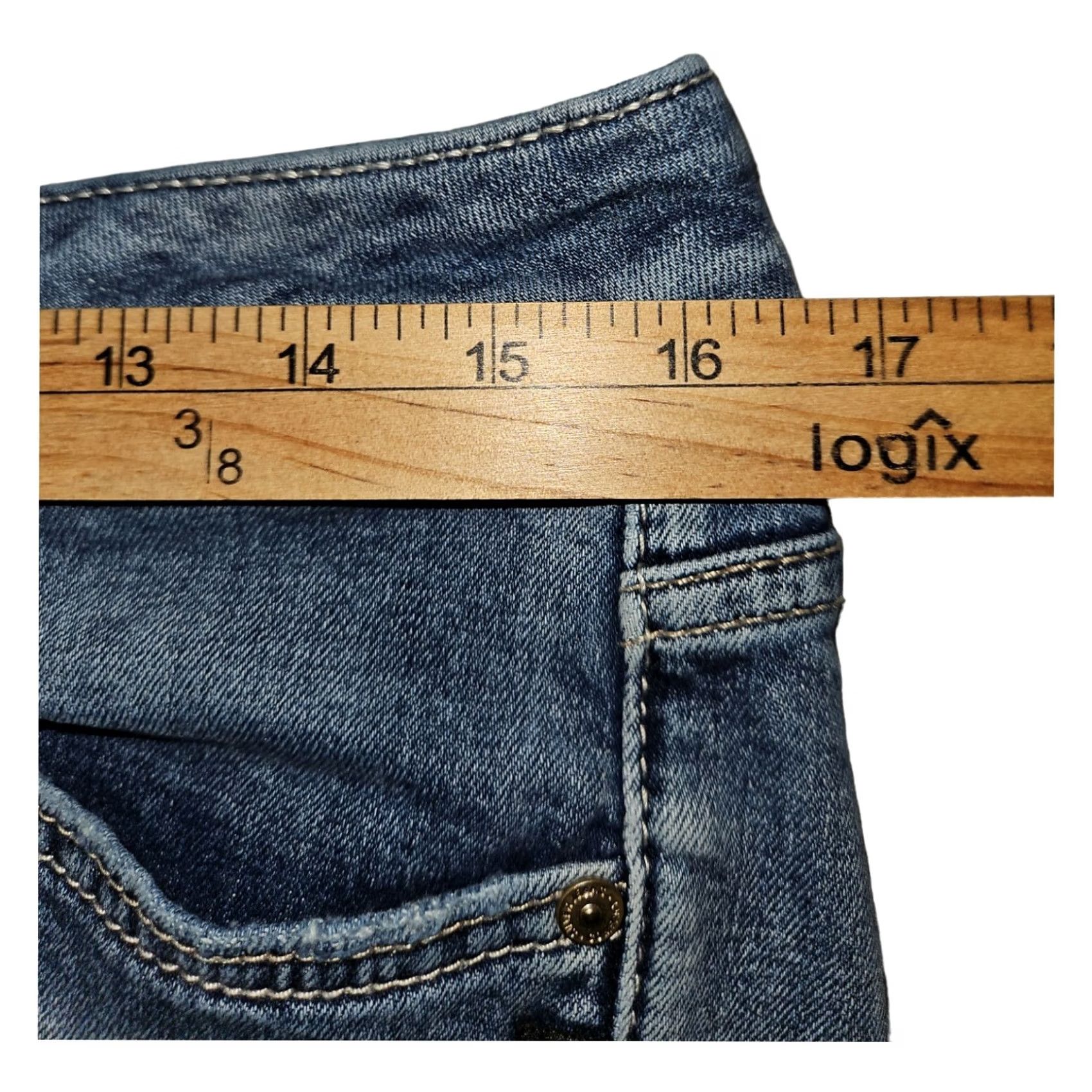 Silver Jeans Co. VINTAGE Silver Jeans Boyfriend Jeans Women's 29 Regular 27in Inseam Blue Distressed Stretch Logo 5-Pocket City Preppy Mens Womens Boys Girls? Size 29" - 4 Thumbnail