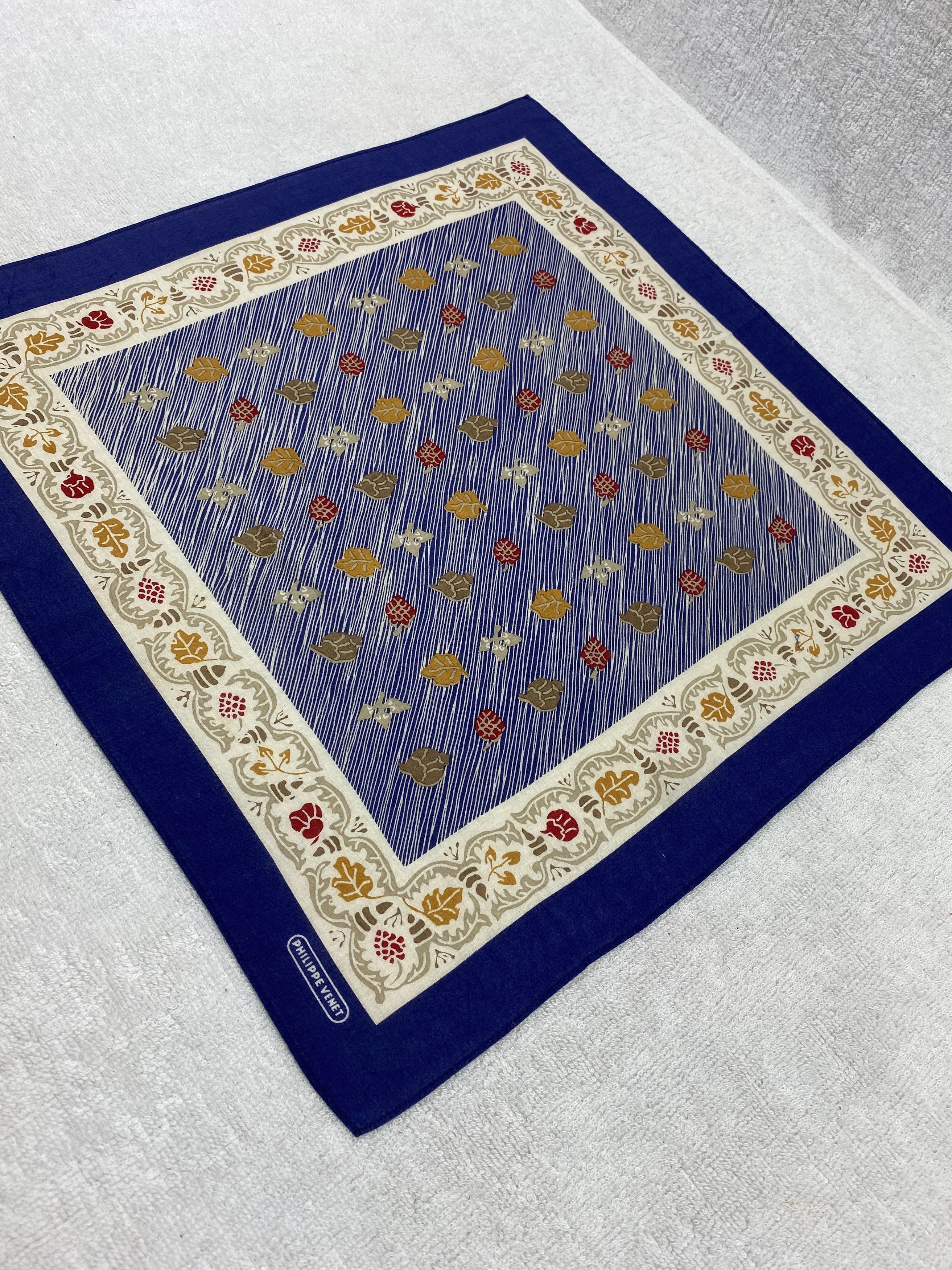 Vintage Philippe Venet Handkerchief / Bandana / Neckerchief Size ONE SIZE - 4 Thumbnail