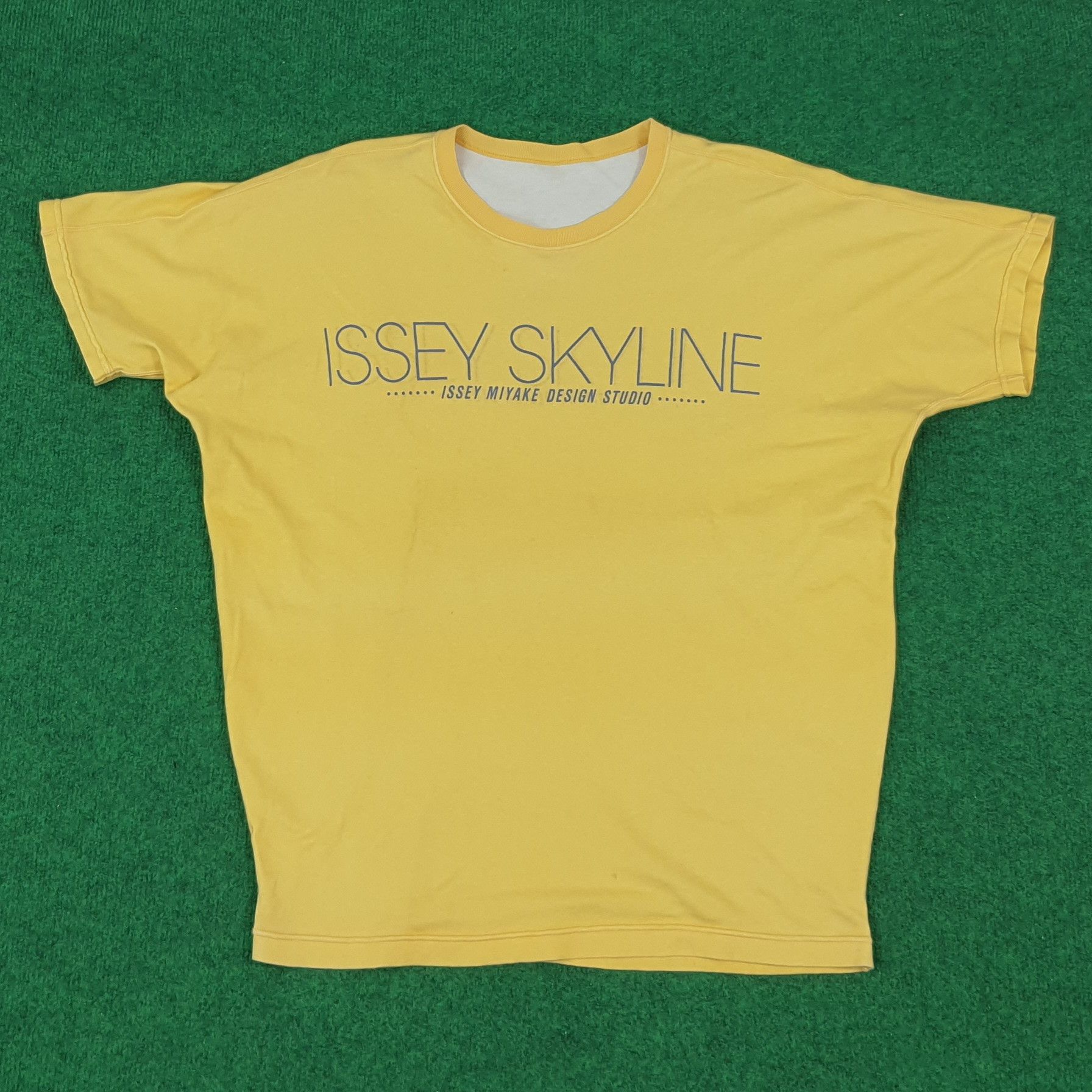Japanese Brand × Vintage Vintage Issey Miyake Reversible Japan Designer Tshirt Size US M / EU 48-50 / 2 - 5 Thumbnail