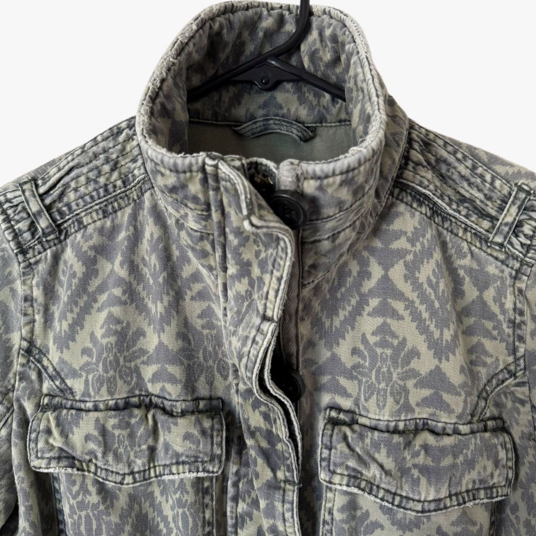 Abercrombie & Fitch Abercrombie & Fitch Military Cargo Jacket Green Women's Small Distress Full Zip Size S / US 4 / IT 40 - 5 Thumbnail