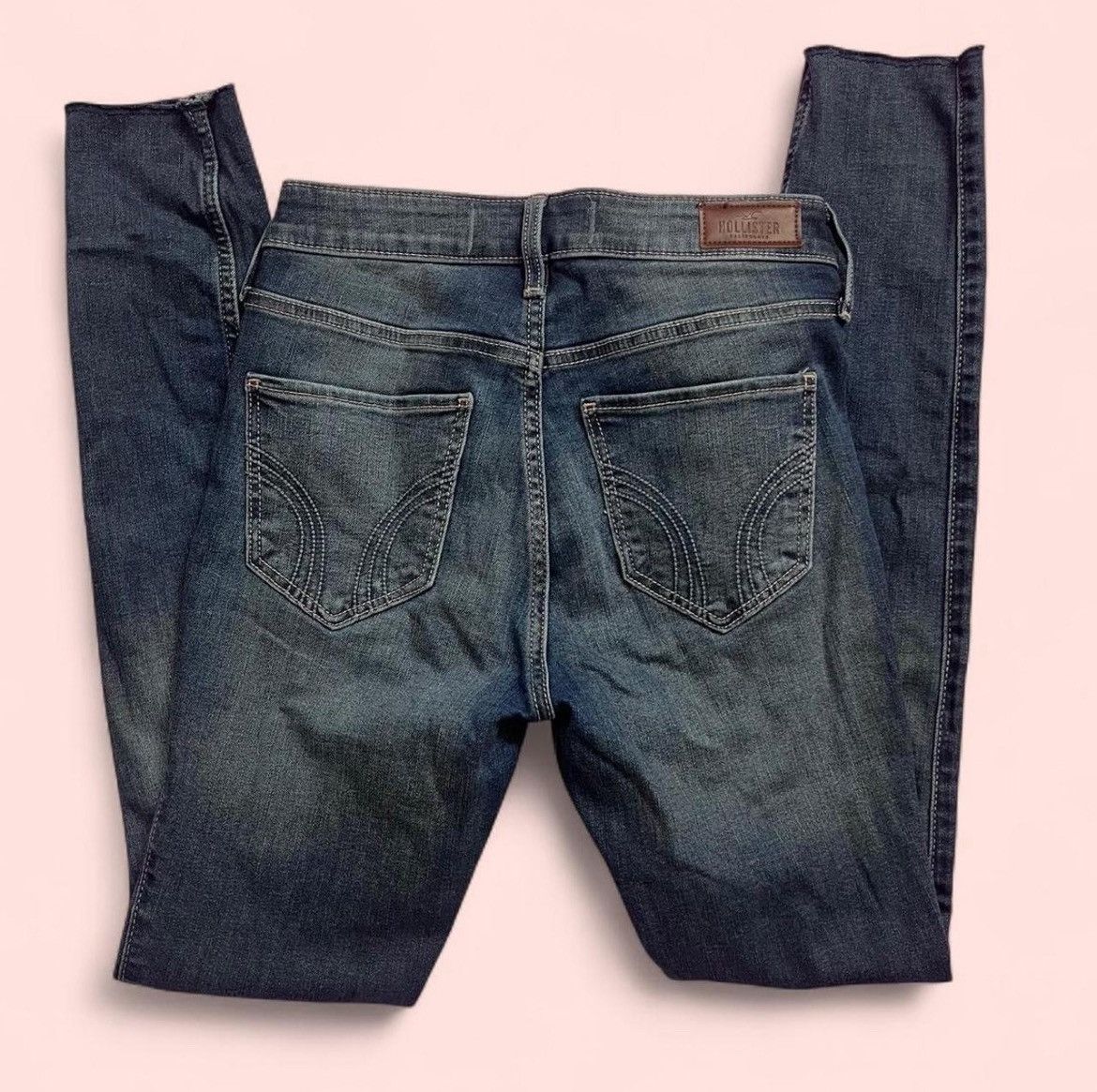 Hollister Hollister high rise skinny jeans with distressed details Size 26" / US 2 / IT 38 - 3 Thumbnail