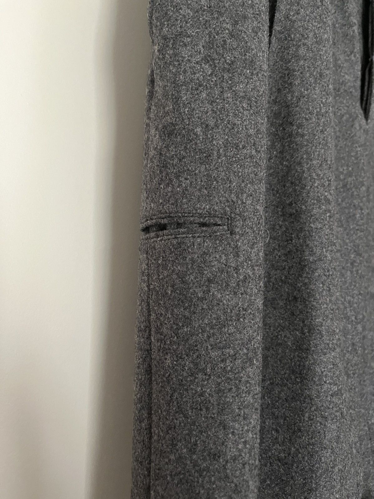 Yves Saint Laurent Archive Wool Elastic band trousers from Saint Laurent. Size US 34 / EU 50 - 3 Thumbnail