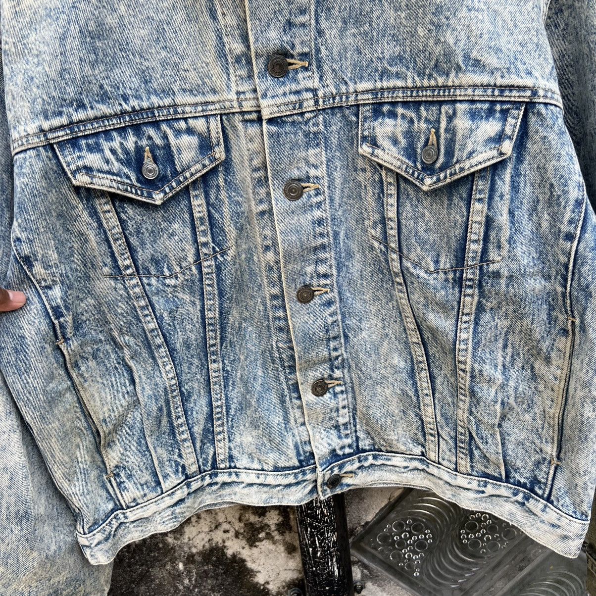 Japanese Brand “RARE” ACID WASH TYPE-3 DENIM JACKET Size US L / EU 52-54 / 3 - 11 Thumbnail