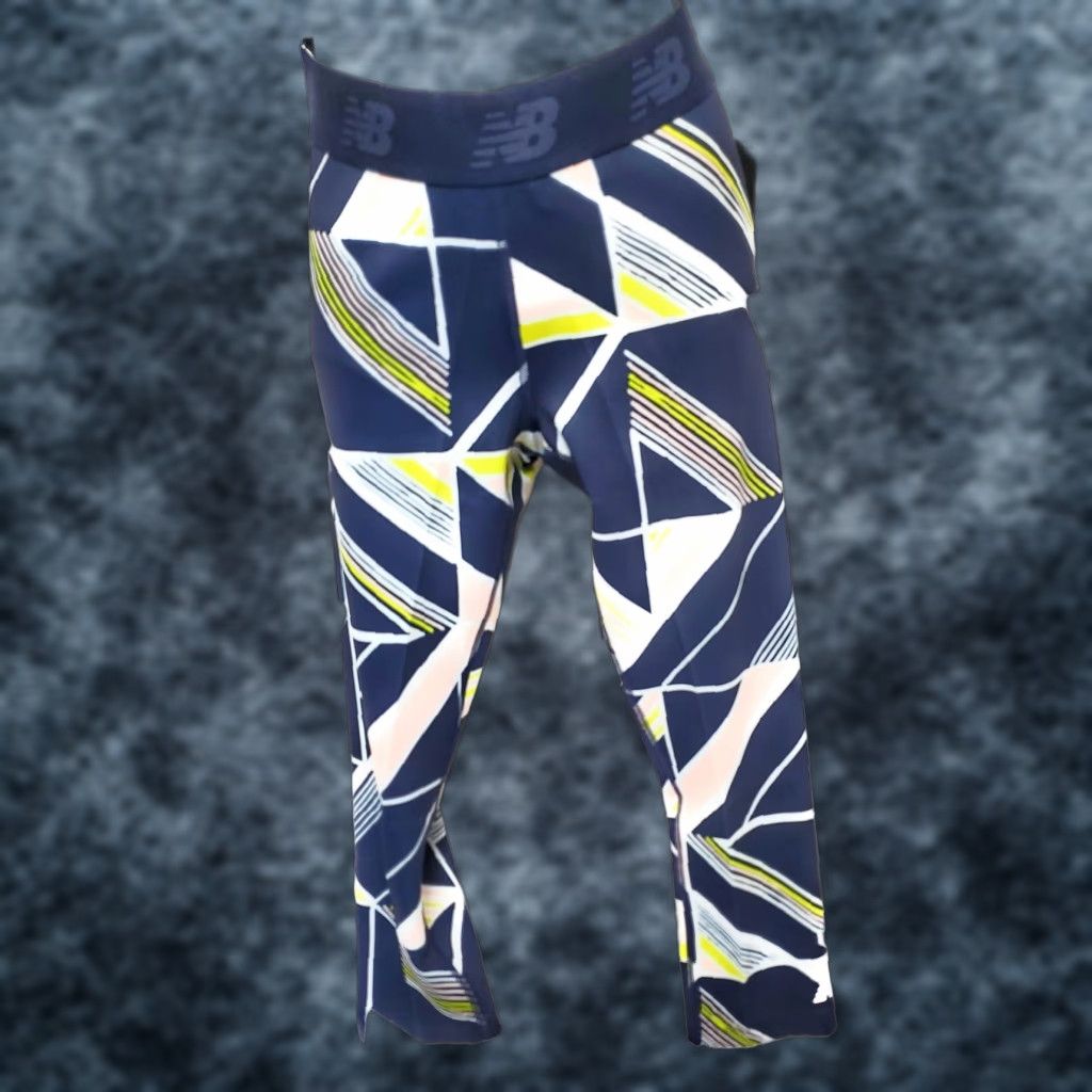 New Balance Womens New Balance WP93280 SYE NB Mid Rise Accelerate Capri Tight Workout Pants Size 28" / US 6 / IT 42 - 1 Thumbnail