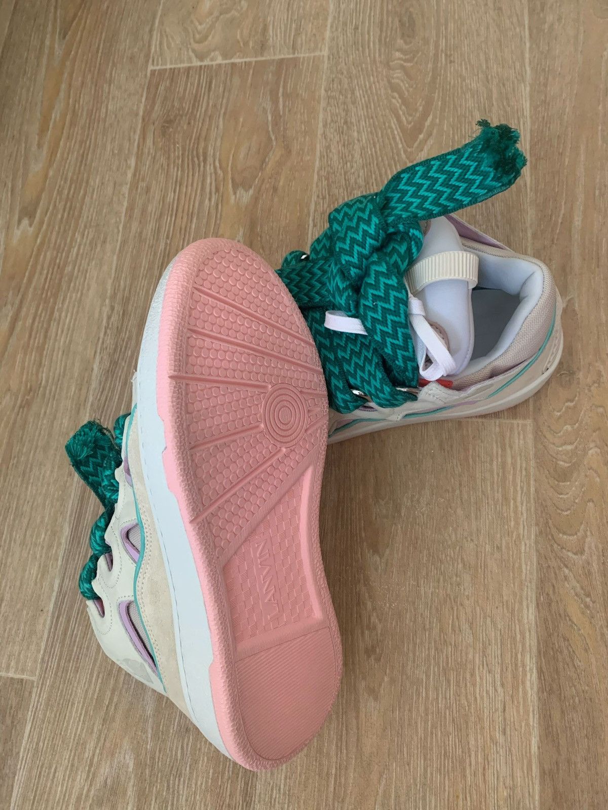 Lanvin *BRANDNEW* Lanvin White Pink turquoise Curb Sneaker Sz.40 Size US 10 / IT 40 - 2 Thumbnail